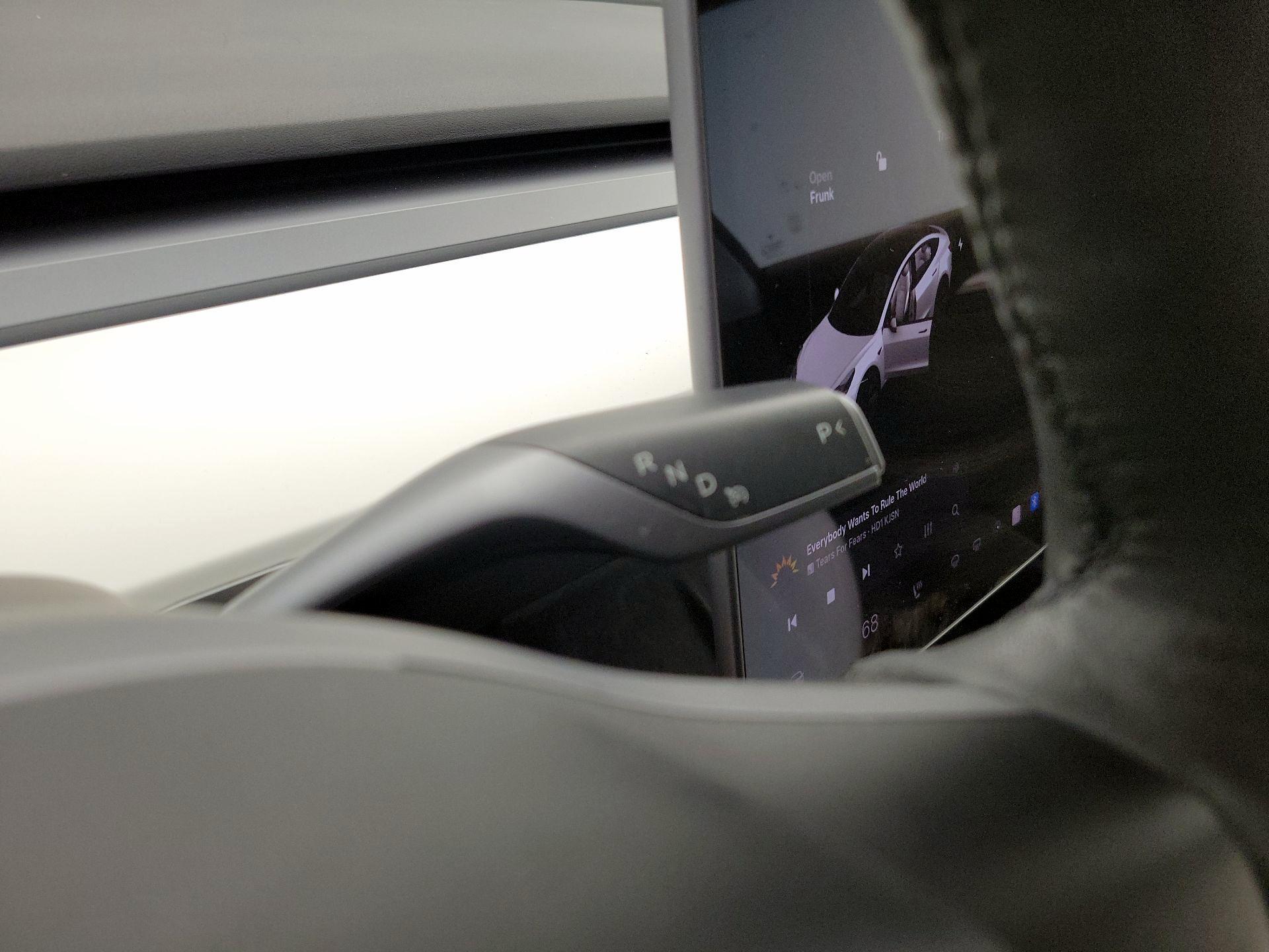 Thumbnail: 2021 Tesla Model 3 - 17