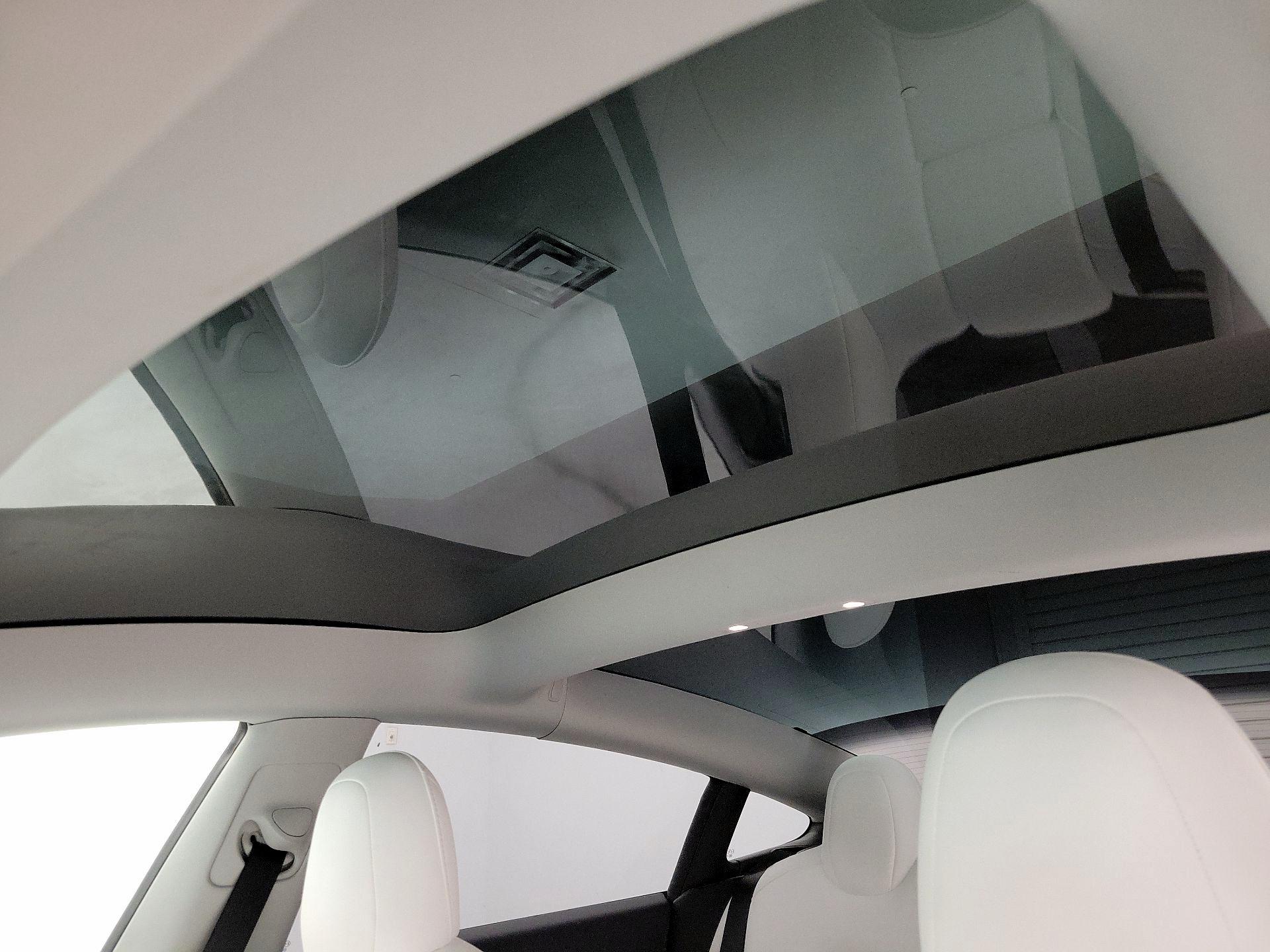 Thumbnail: 2021 Tesla Model 3 - 18