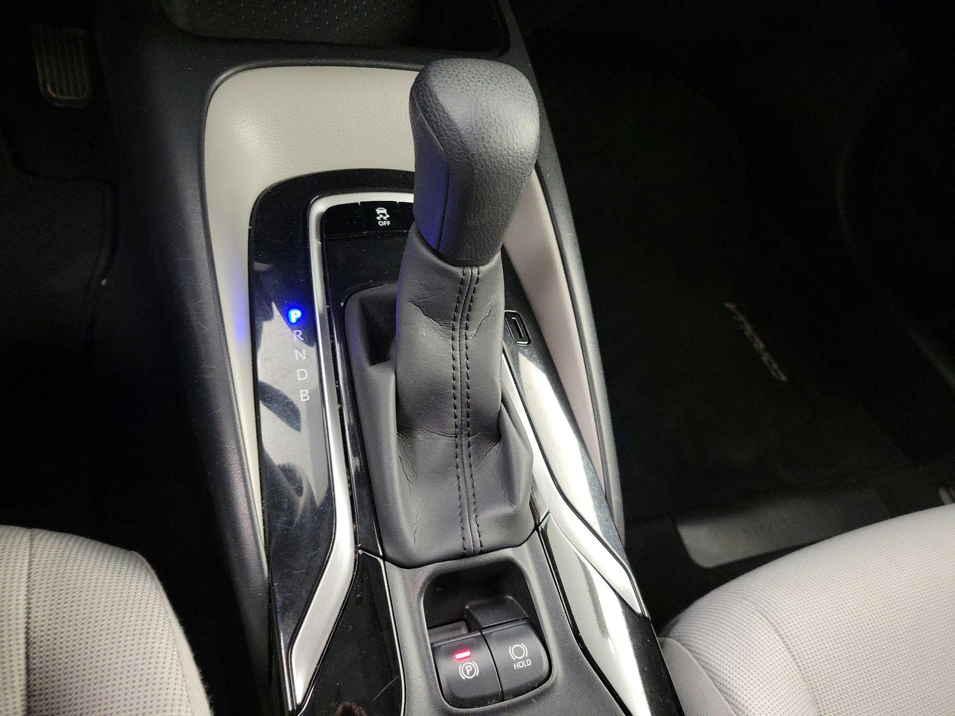 Thumbnail: 2022 Toyota Corolla - 17