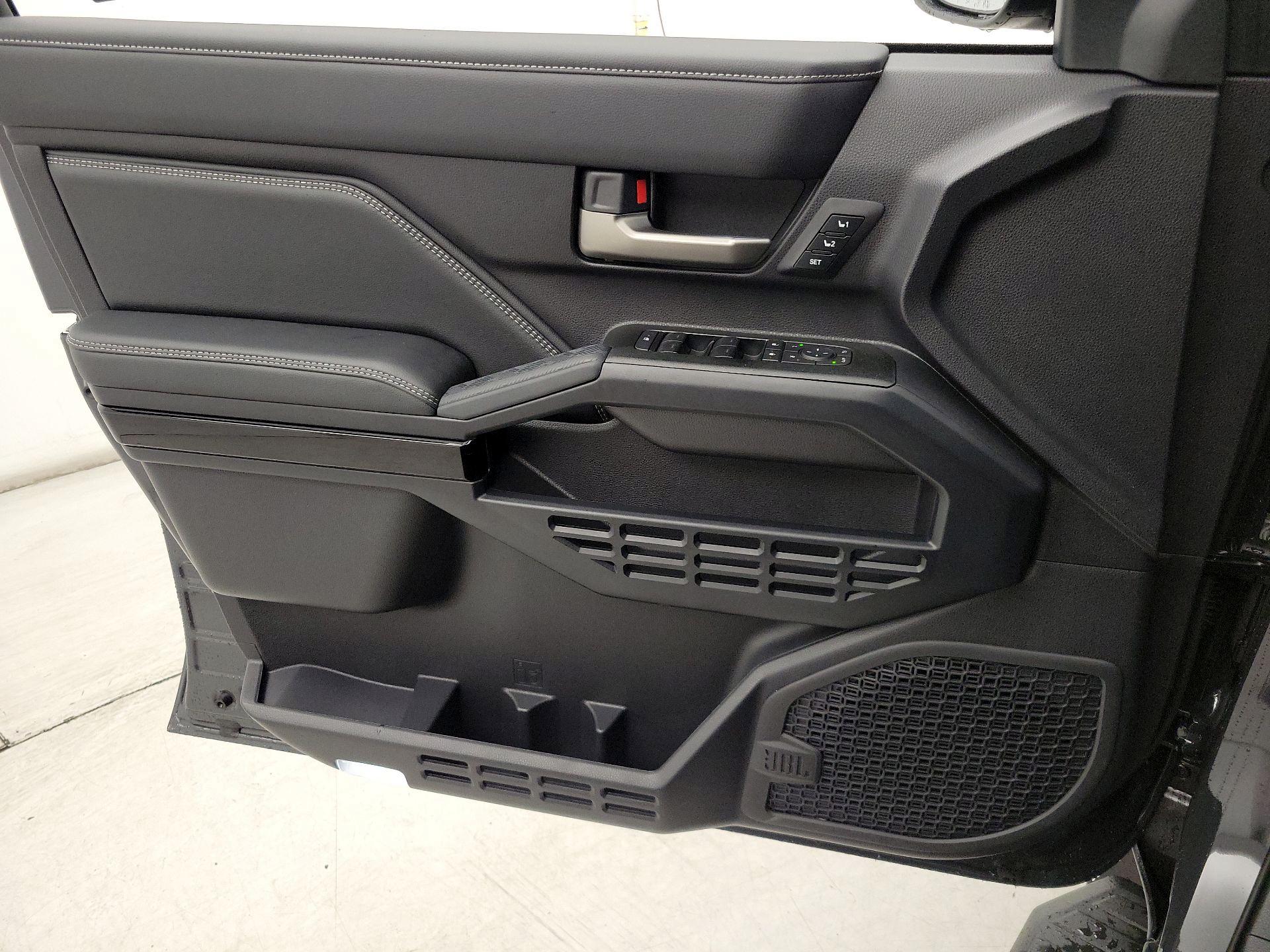 Thumbnail: 2026 Toyota 4Runner - 12