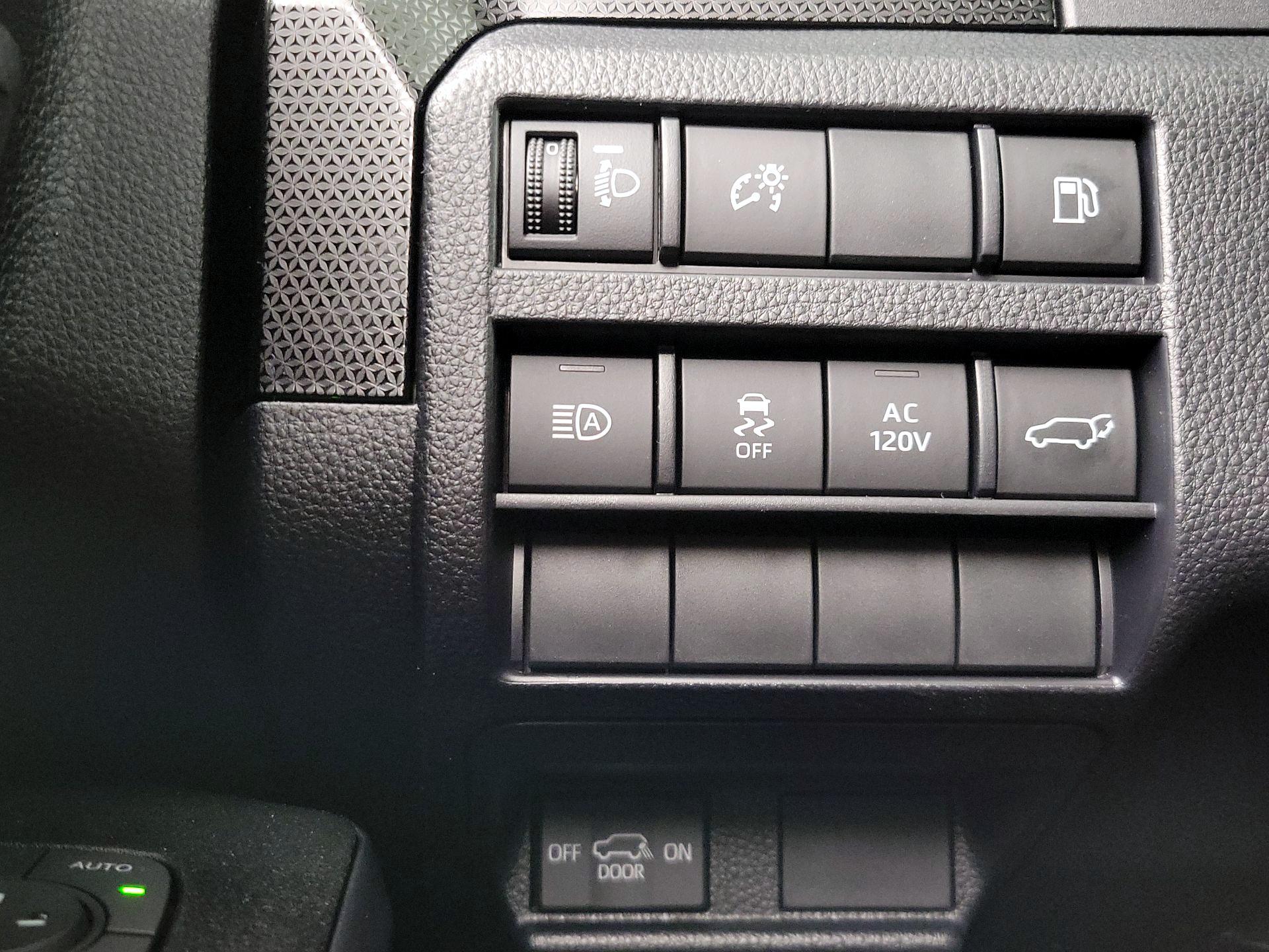 Thumbnail: 2026 Toyota 4Runner - 13