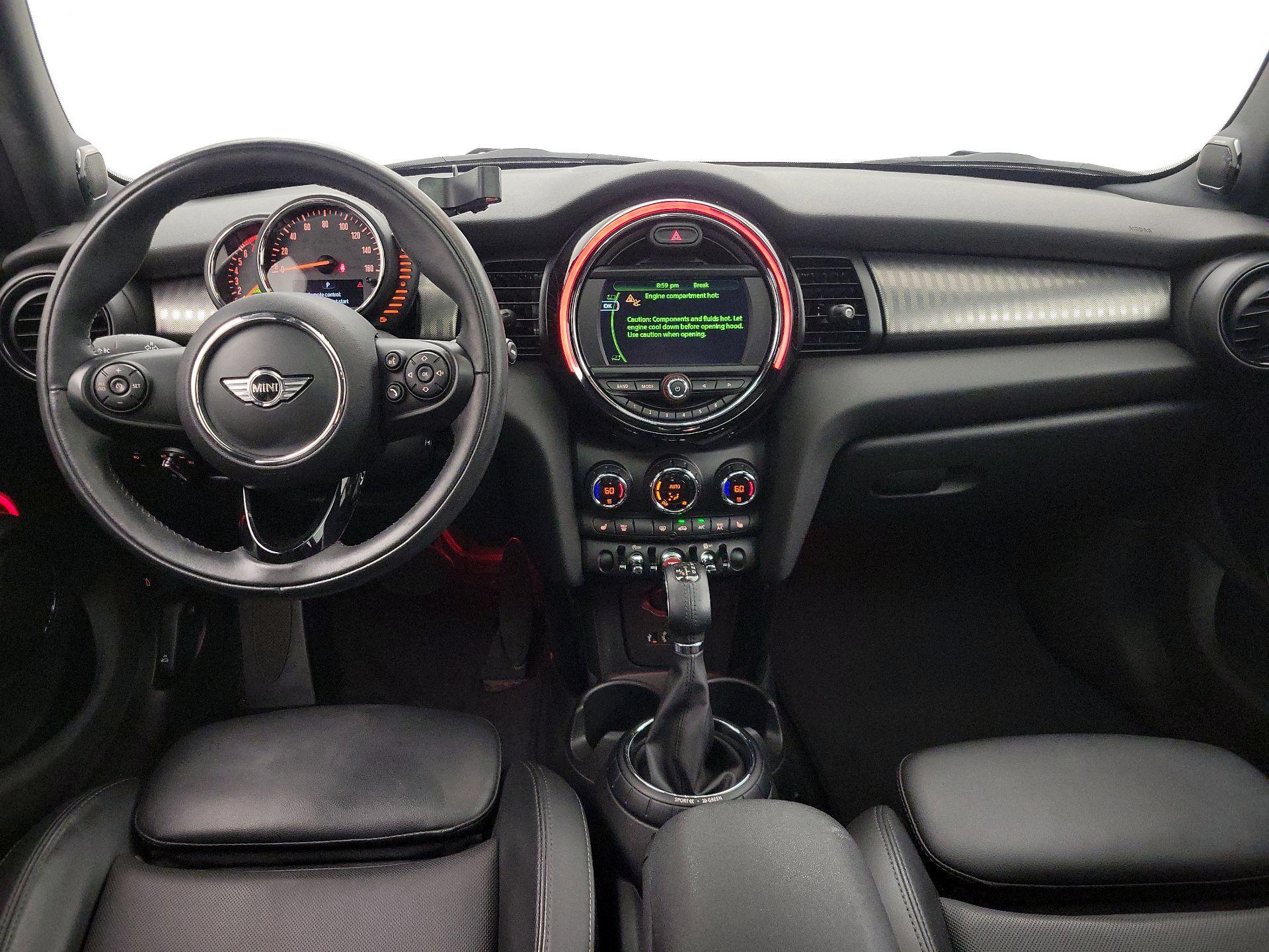 Thumbnail: 2017 MINI Cooper Hardtop - 9