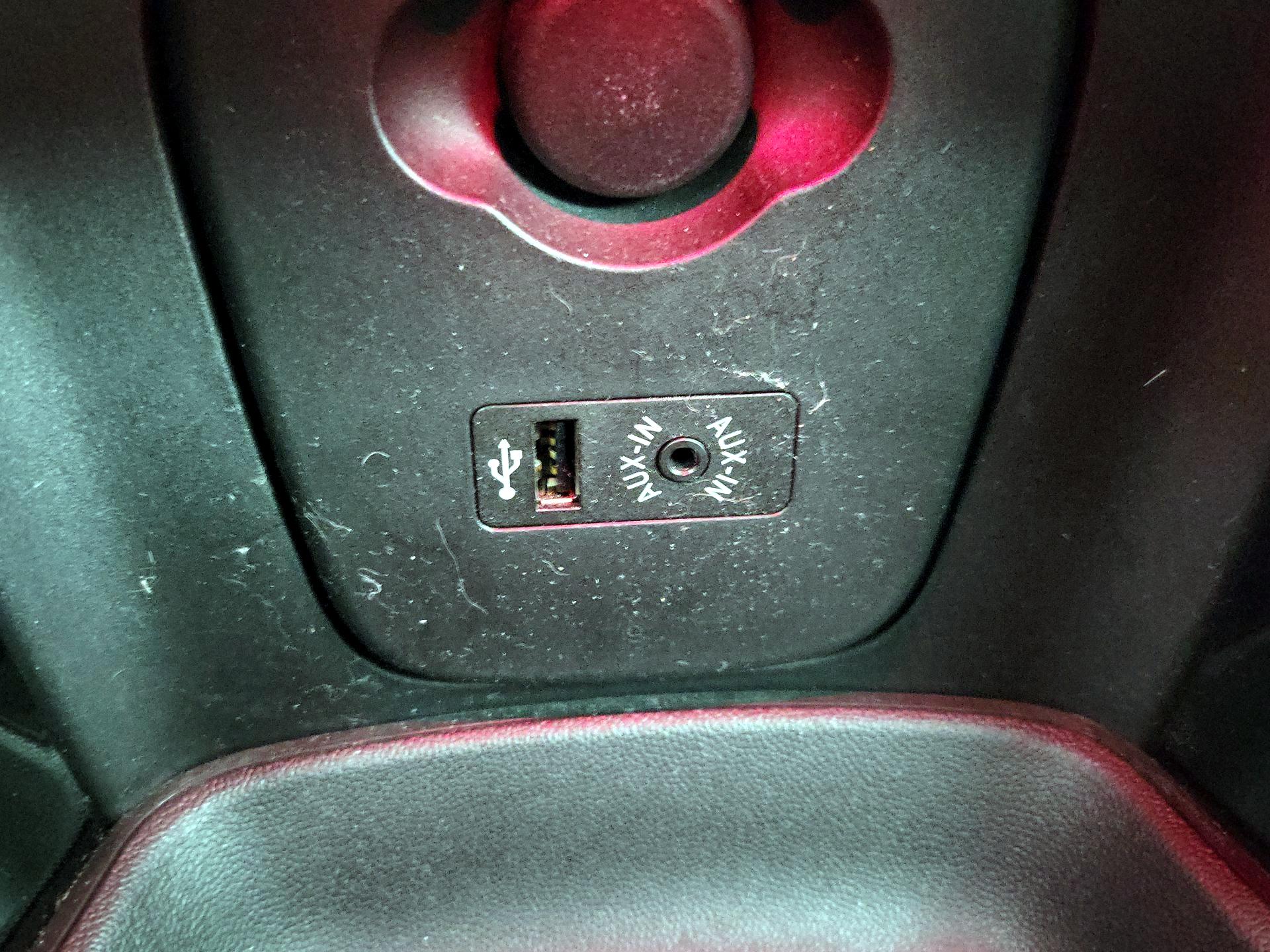 Thumbnail: 2017 MINI Cooper Hardtop - 17