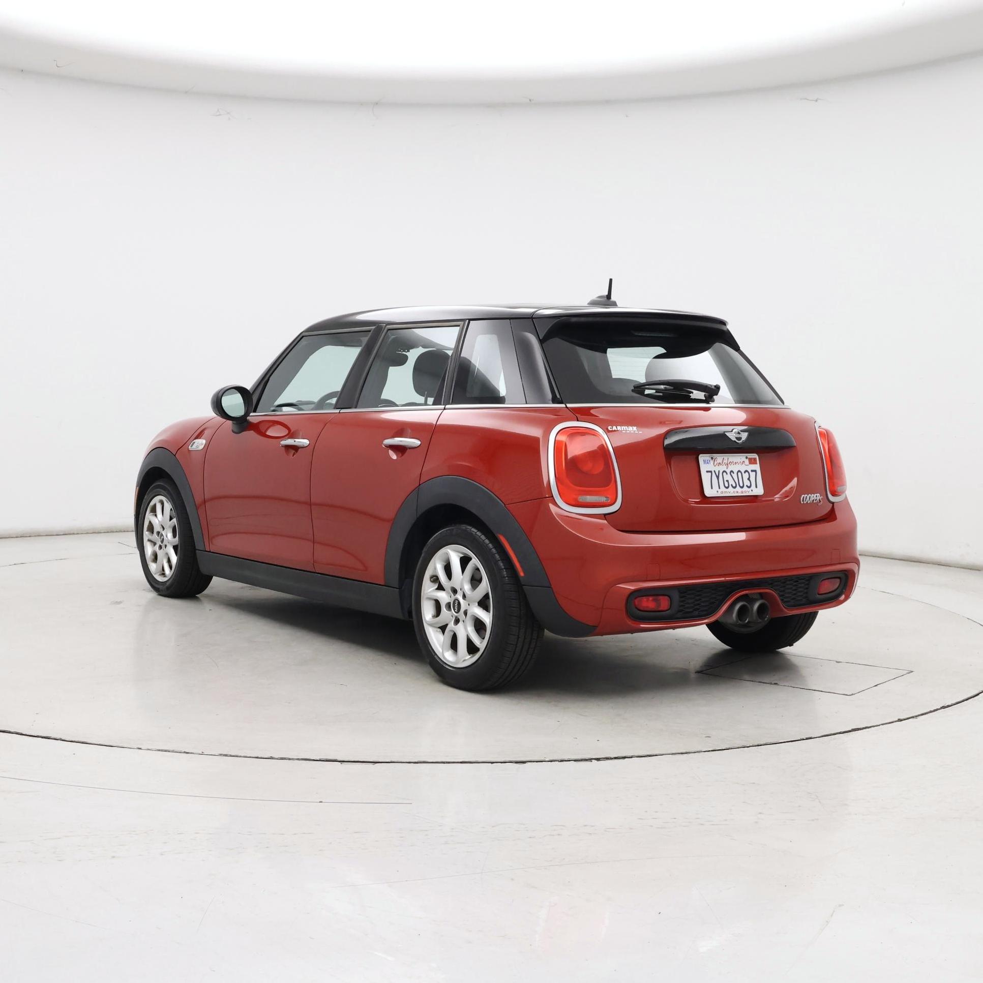 Thumbnail: 2017 MINI Cooper Hardtop - 2