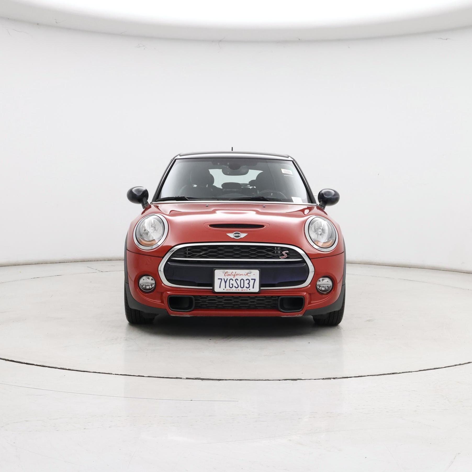 Thumbnail: 2017 MINI Cooper Hardtop - 5