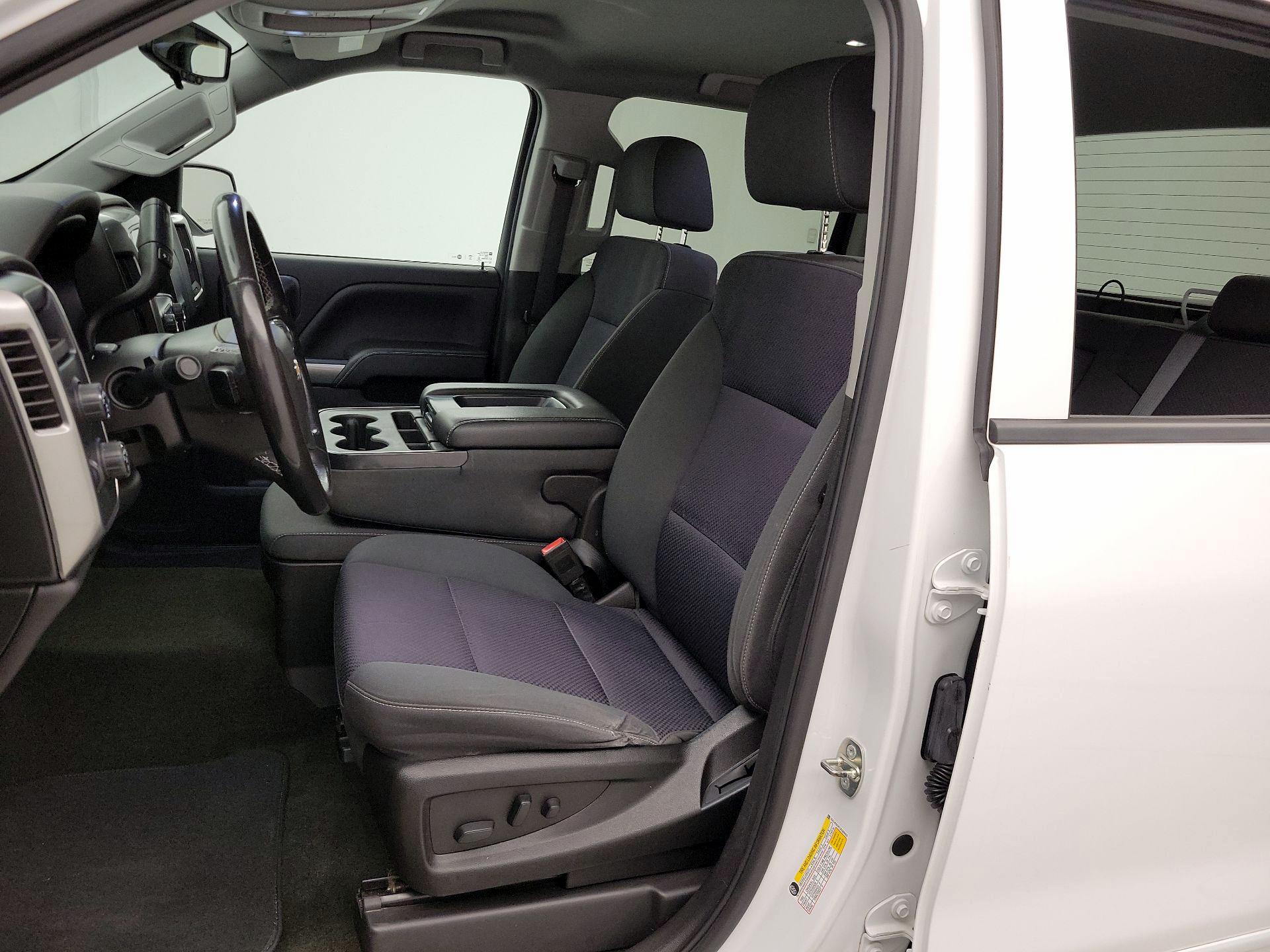 Thumbnail: 2018 Chevrolet Silverado 1500 - 11