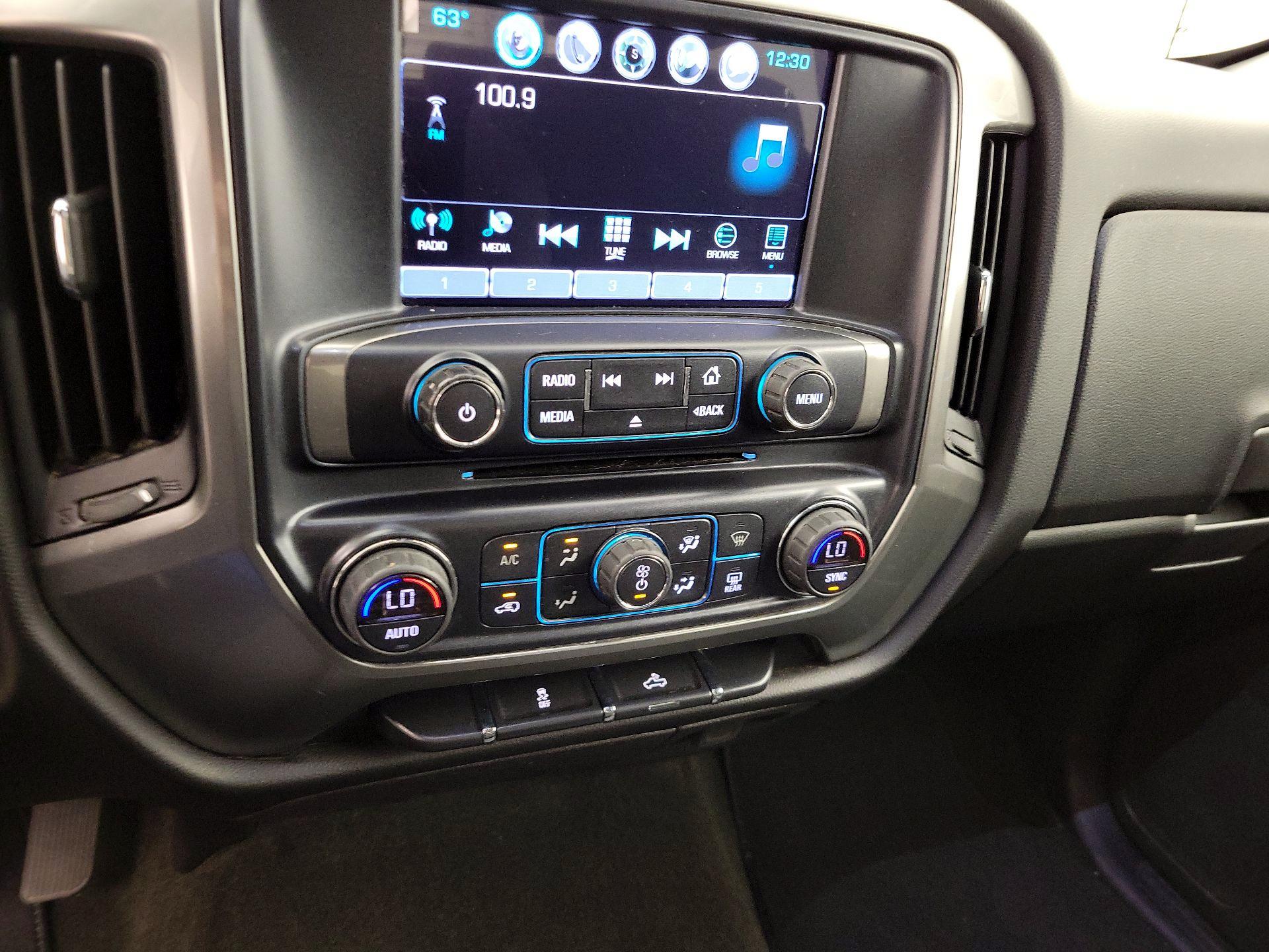 Thumbnail: 2018 Chevrolet Silverado 1500 - 16