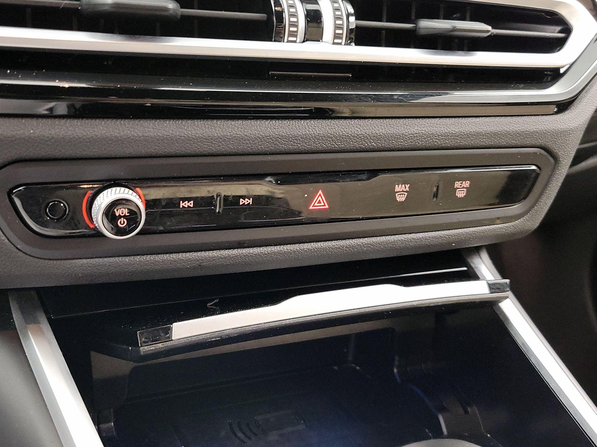 Thumbnail: 2024 BMW 2 Series - 17