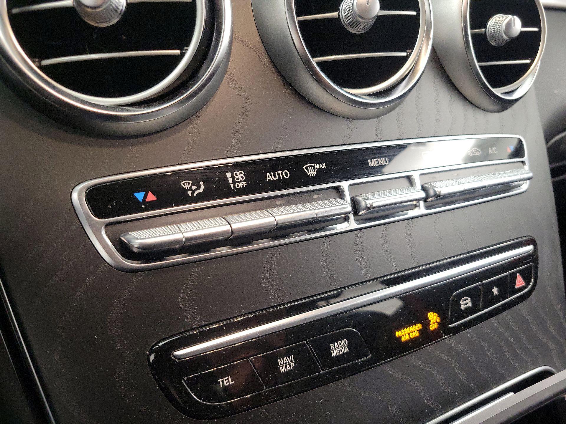 Thumbnail: 2022 Mercedes-Benz GLC - 16