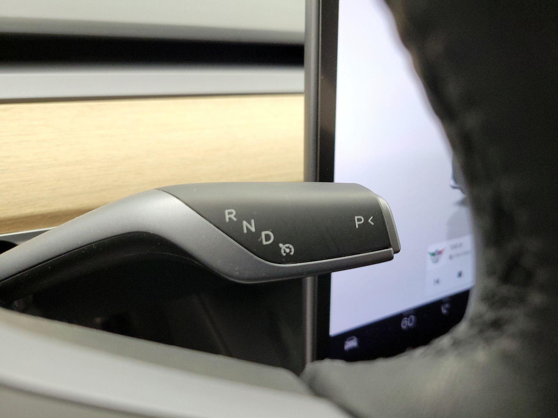 Thumbnail: 2023 Tesla Model 3 - 17