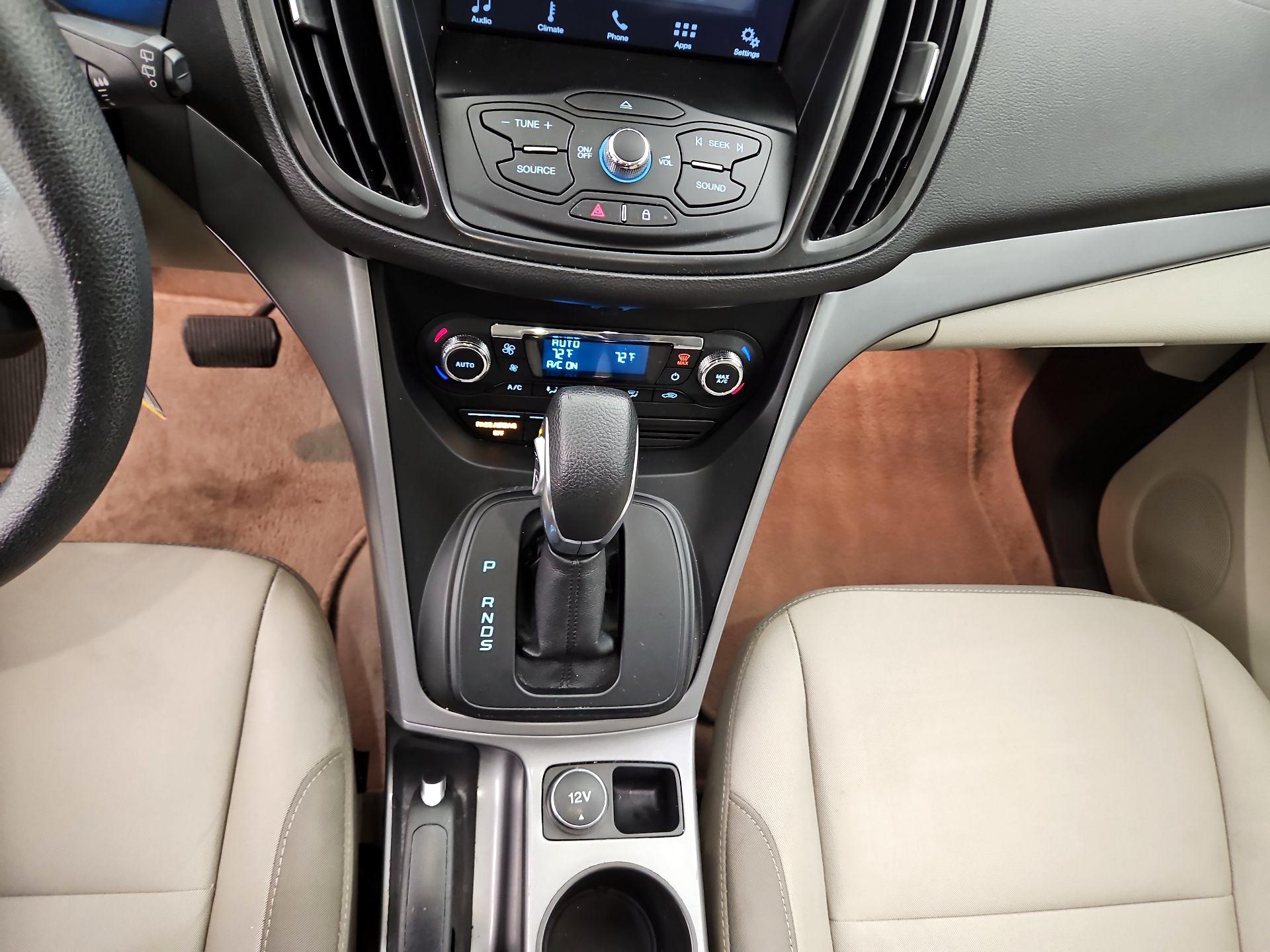 Thumbnail: 2016 Ford Escape - 17