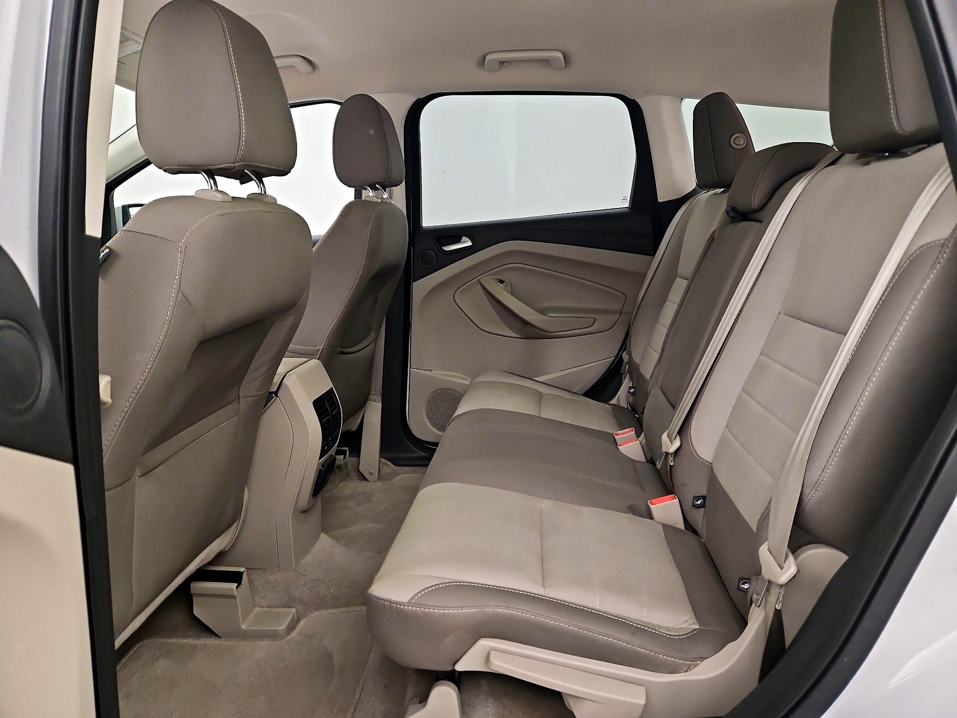 Thumbnail: 2016 Ford Escape - 19