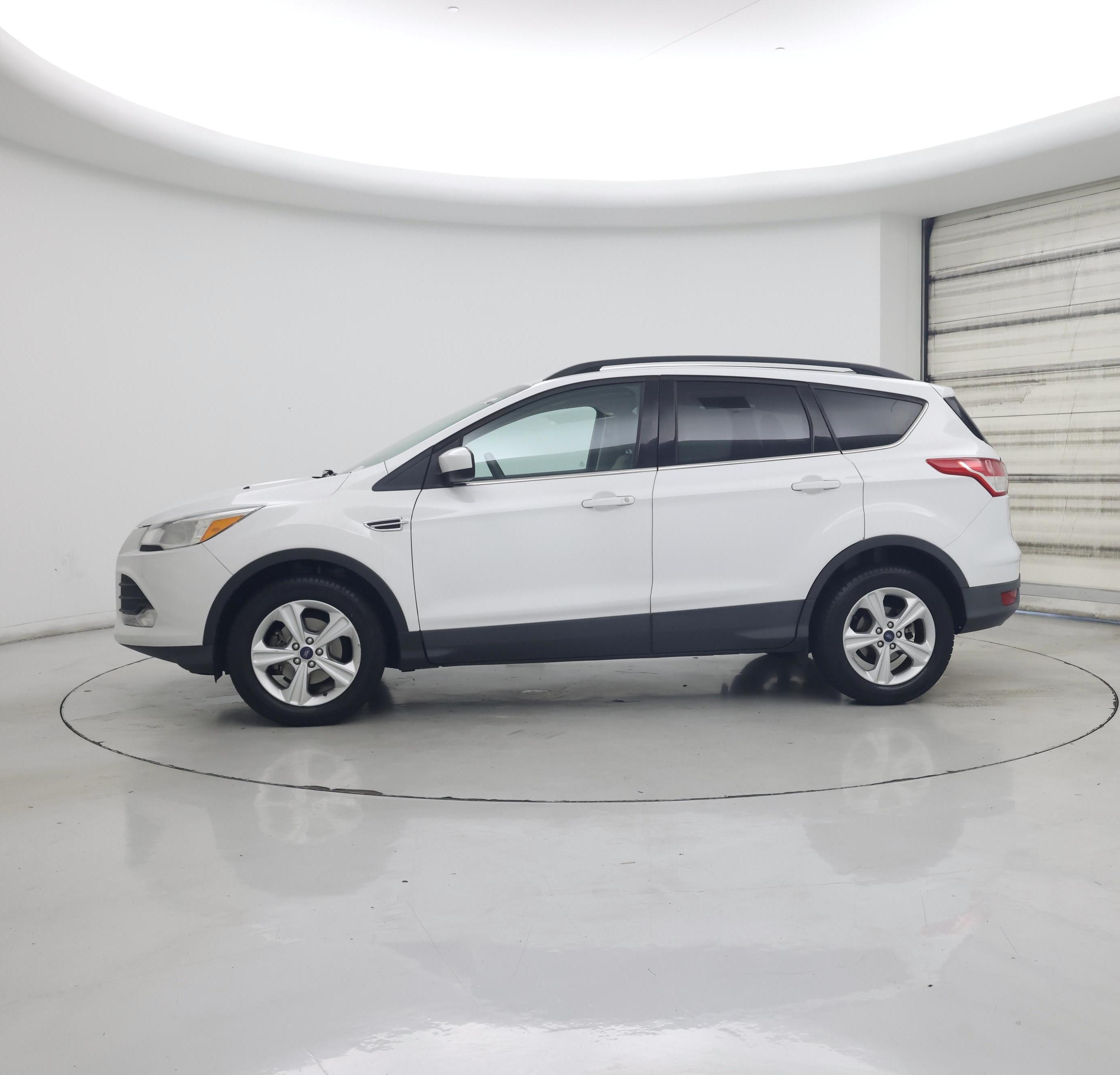 Thumbnail: 2016 Ford Escape - 3