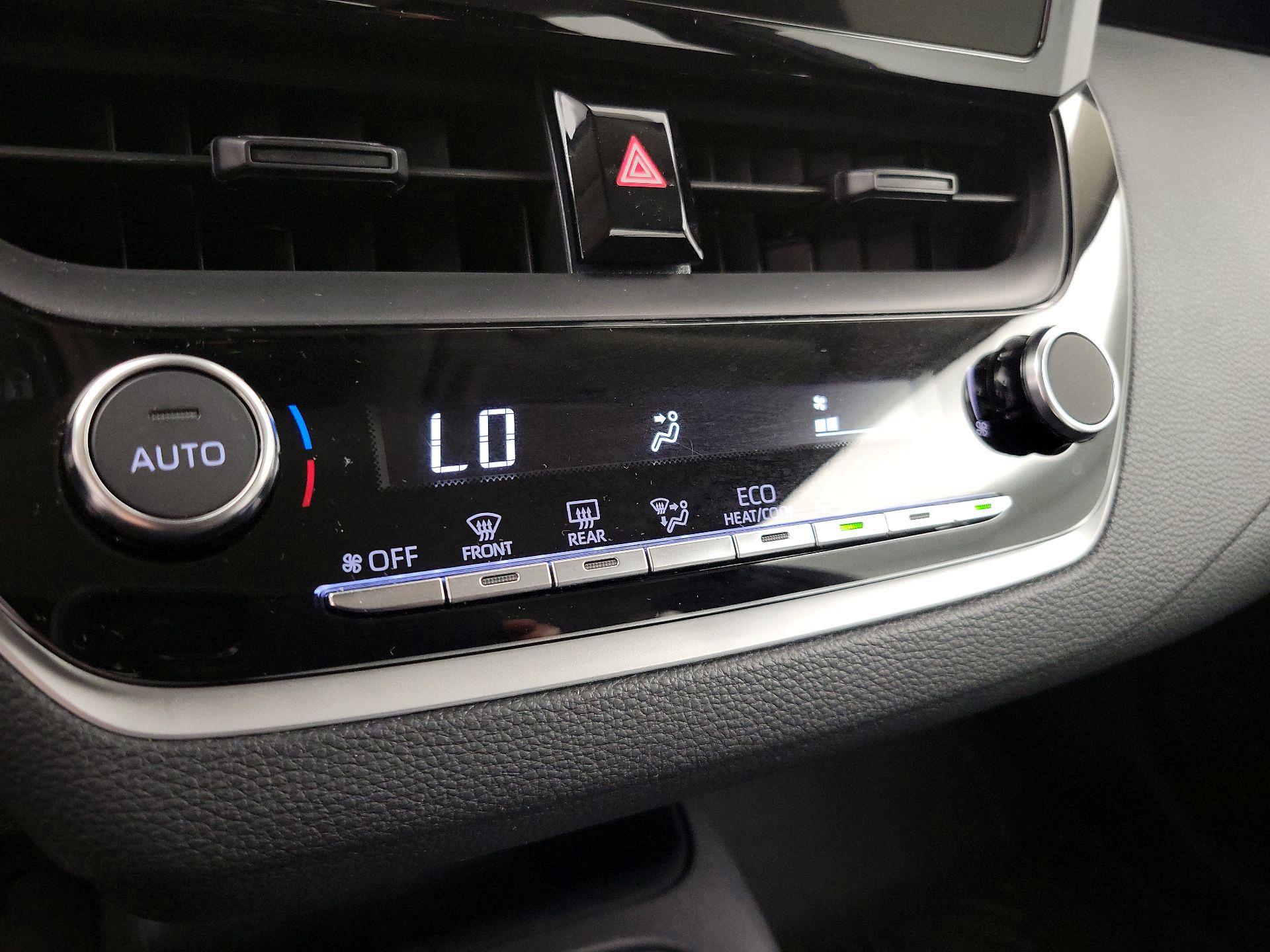 Thumbnail: 2024 Toyota Corolla - 16