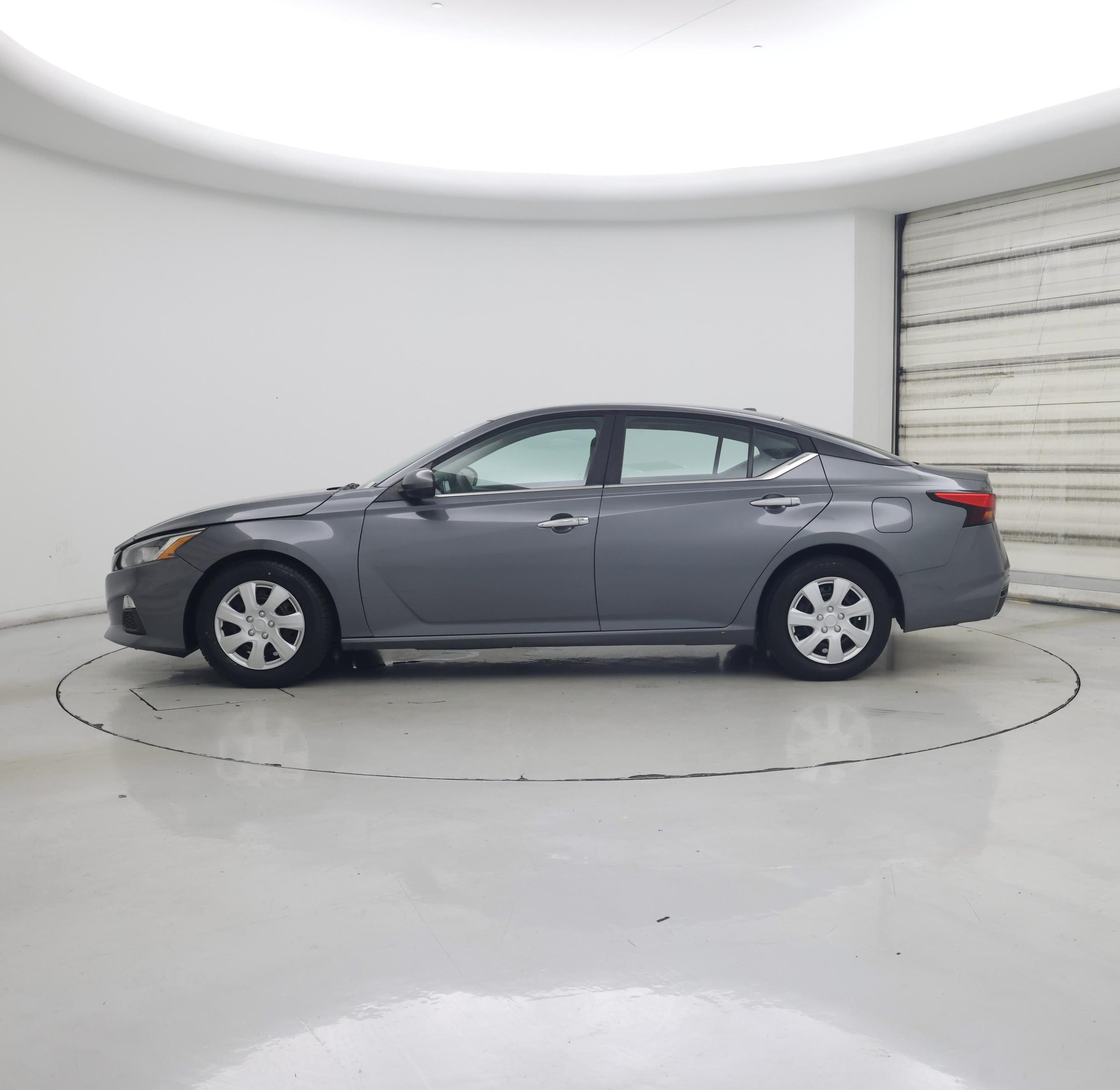 Thumbnail: 2020 Nissan Altima - 3