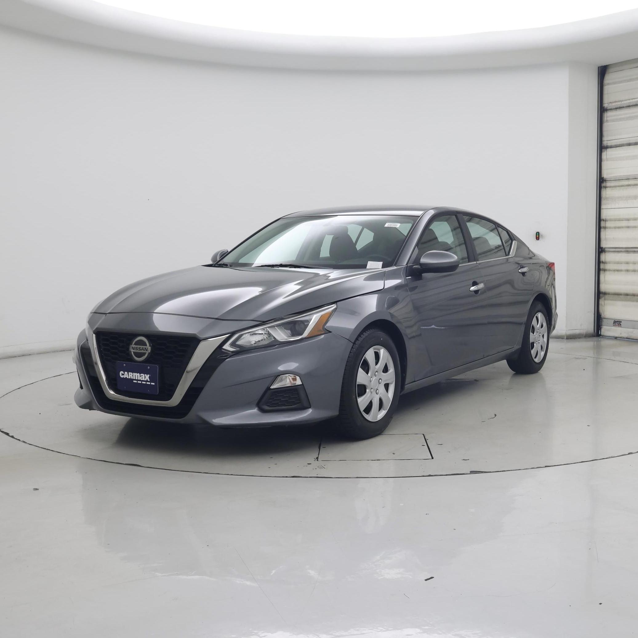 Thumbnail: 2020 Nissan Altima - 4
