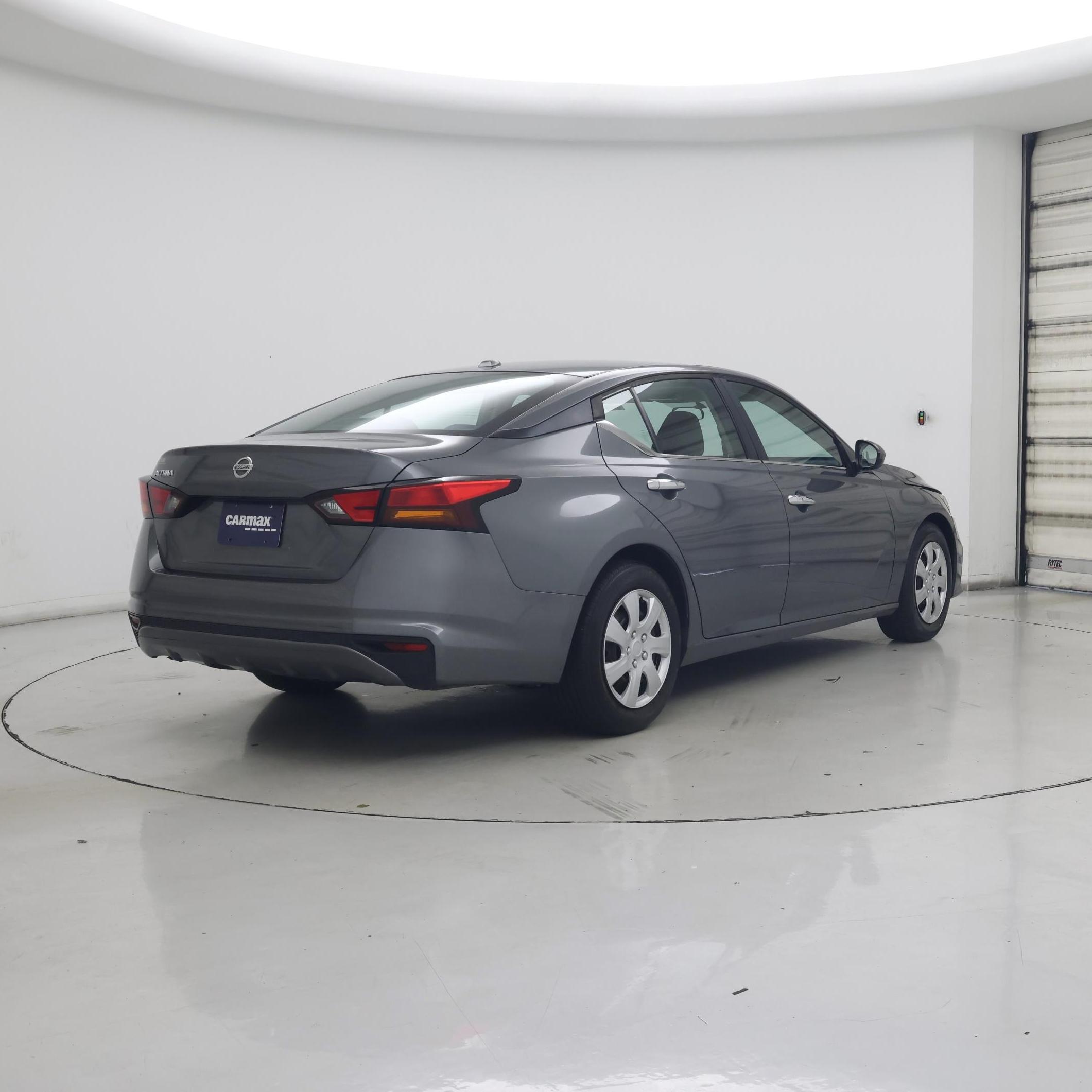Thumbnail: 2020 Nissan Altima - 8