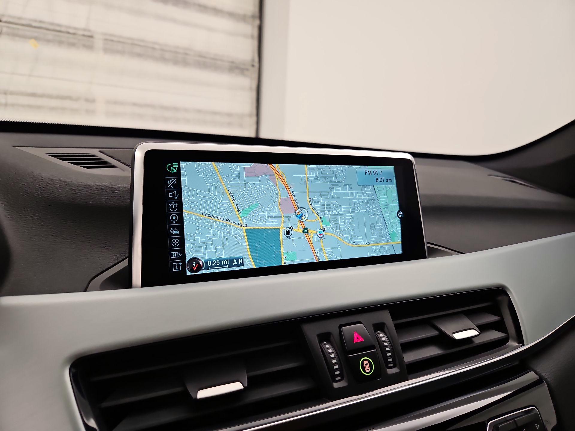 Thumbnail: 2016 BMW X1 - 14