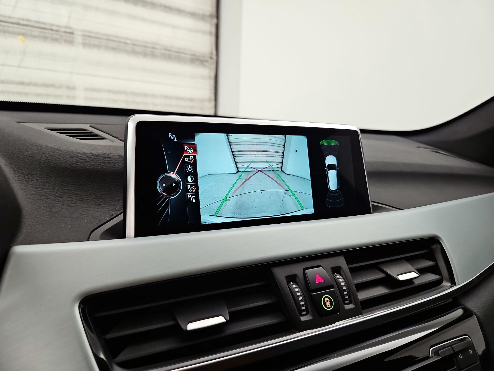 Thumbnail: 2016 BMW X1 - 15
