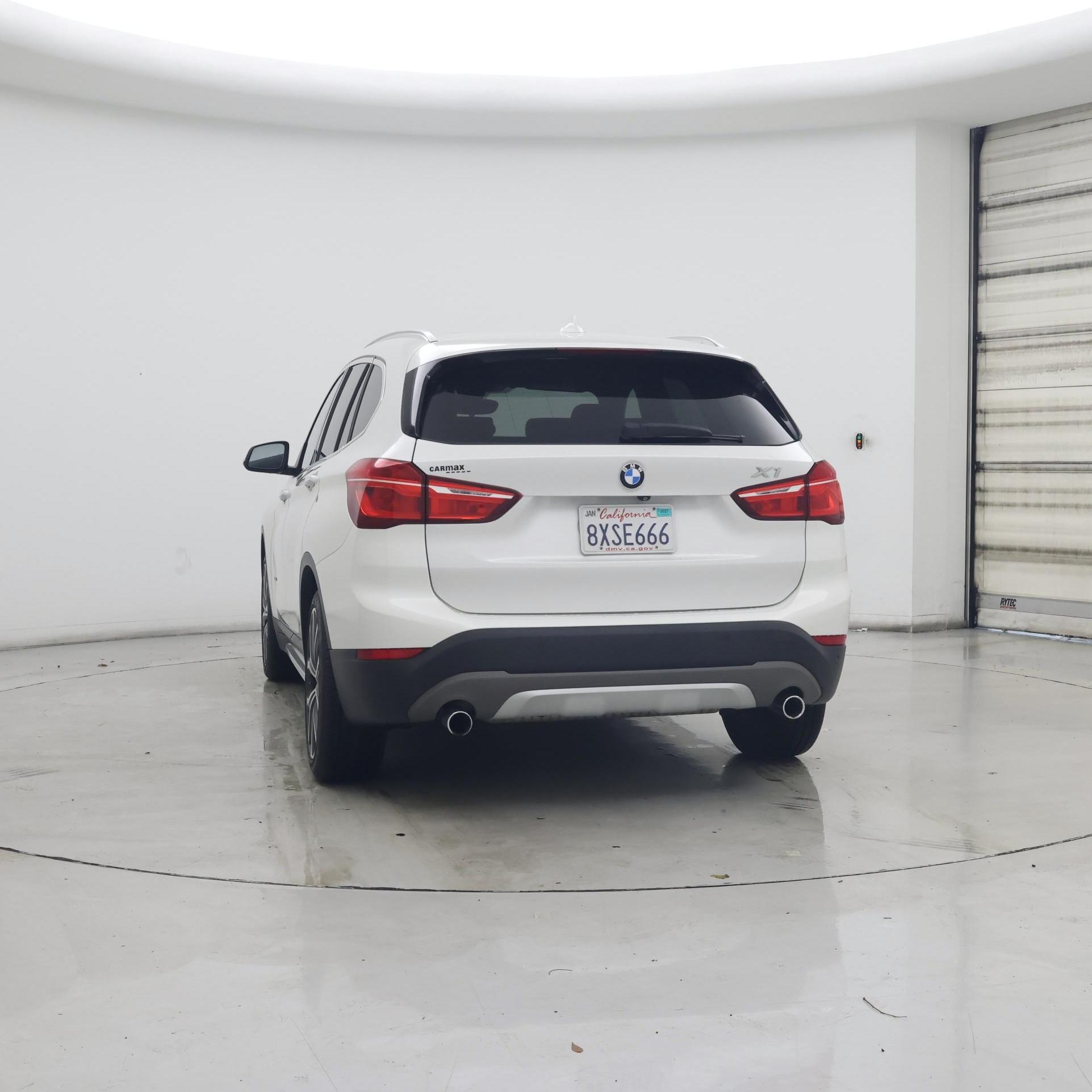 Thumbnail: 2016 BMW X1 - 6