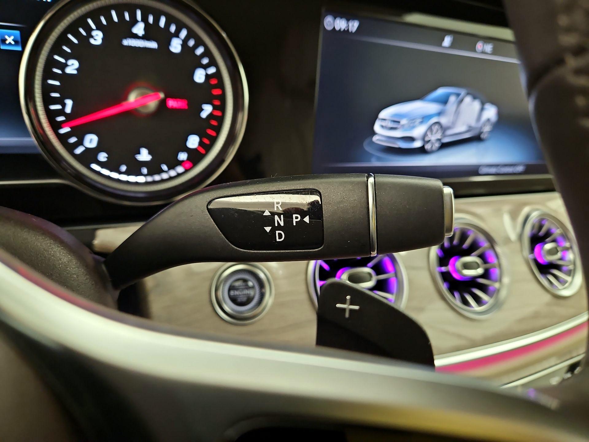 Thumbnail: 2019 Mercedes-Benz E-Class - 18