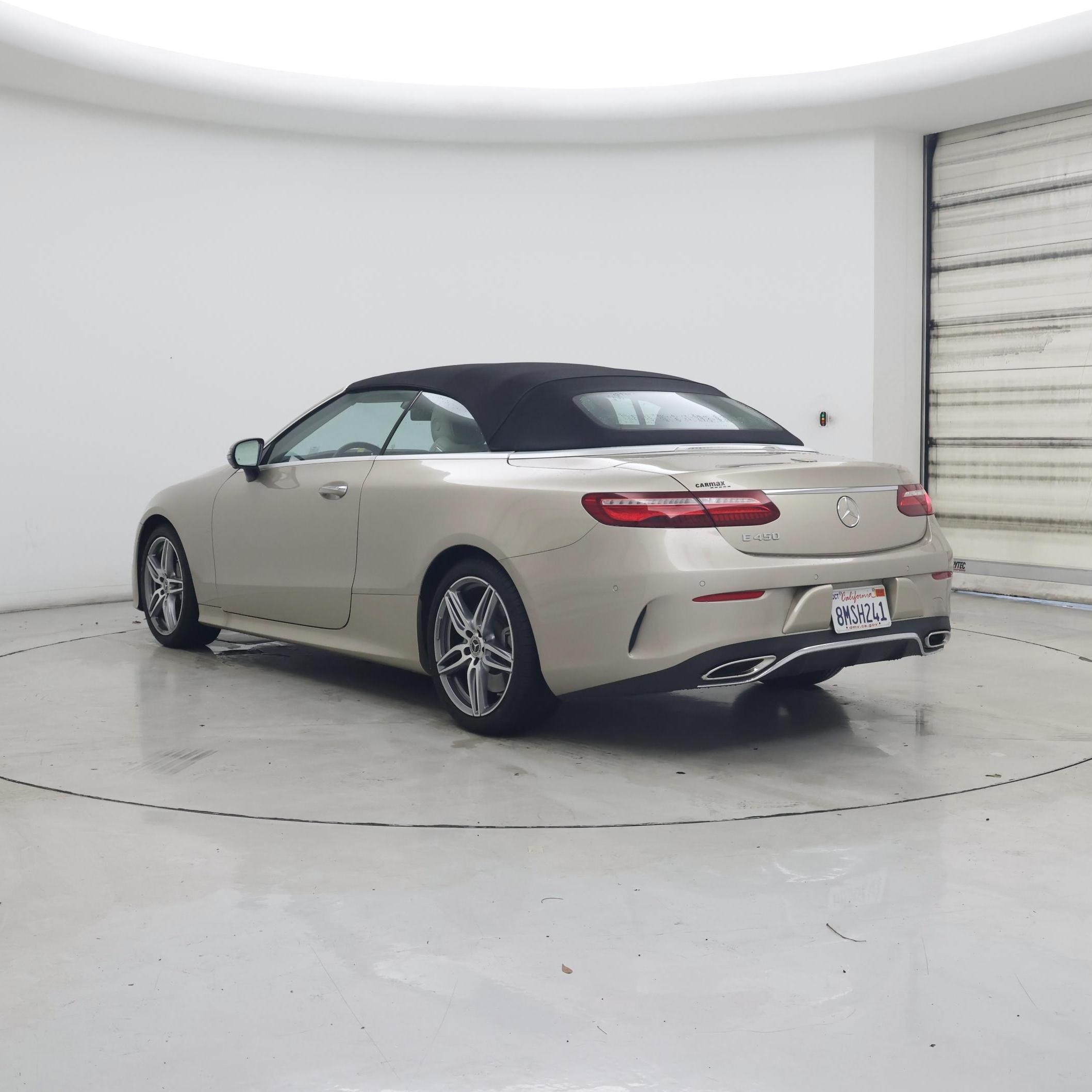Thumbnail: 2019 Mercedes-Benz E-Class - 2