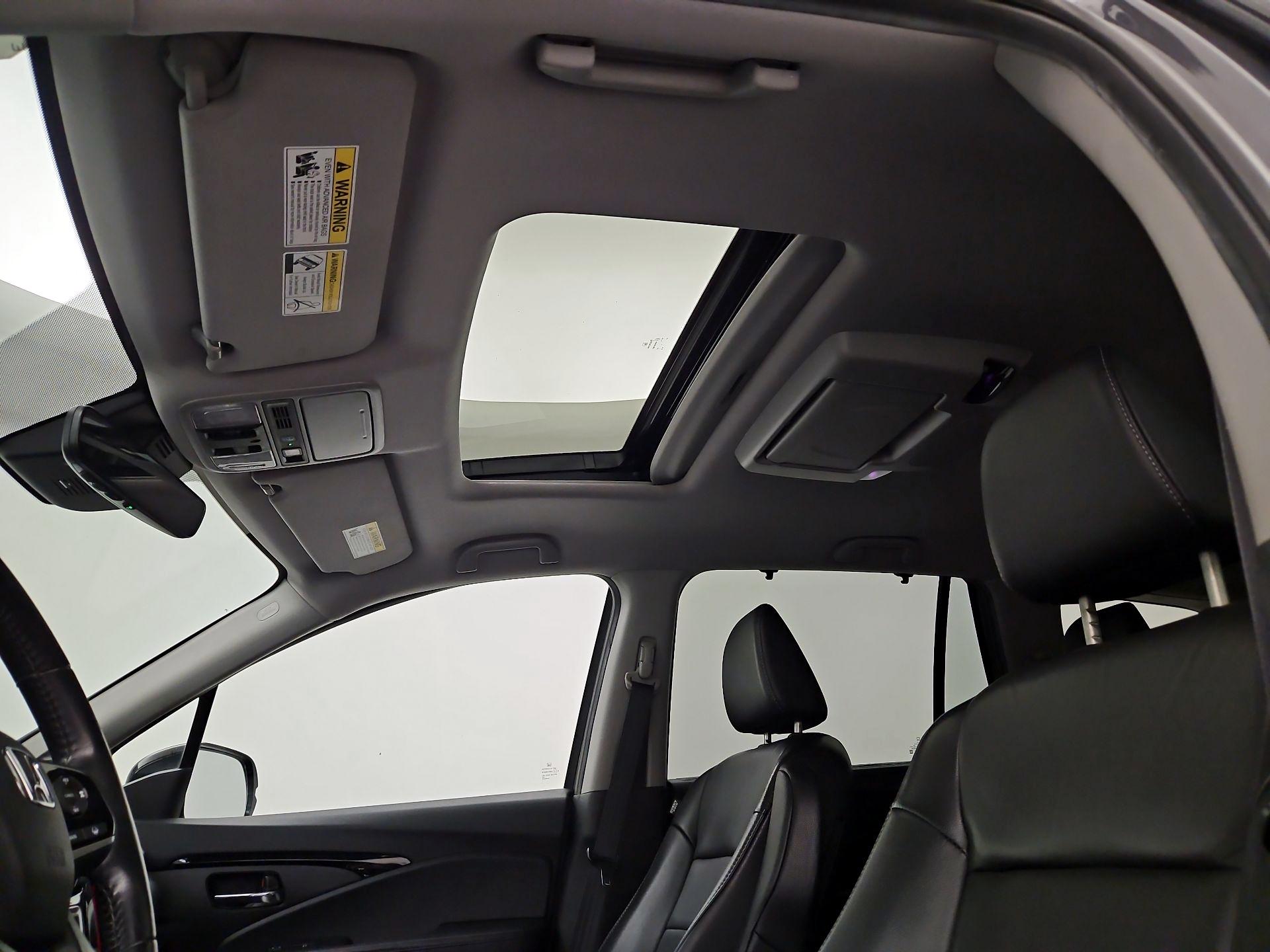 Thumbnail: 2019 Honda Pilot - 20