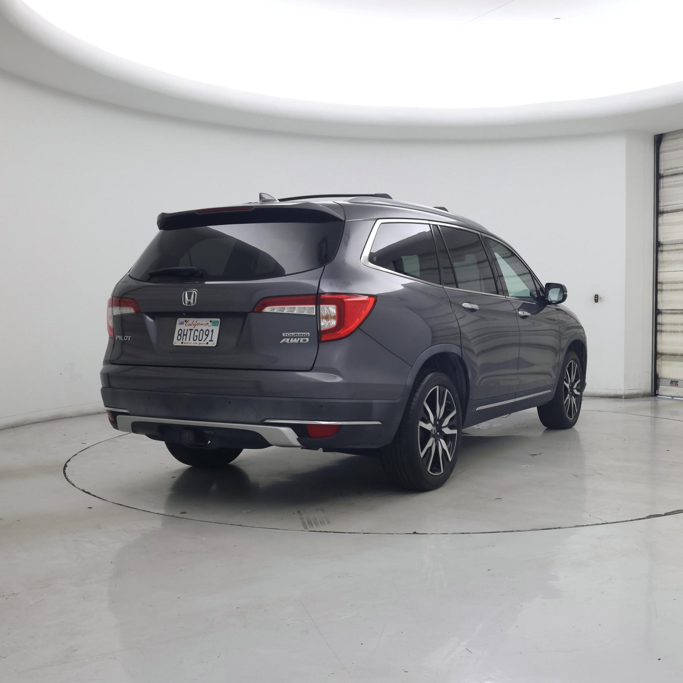 Thumbnail: 2019 Honda Pilot - 8