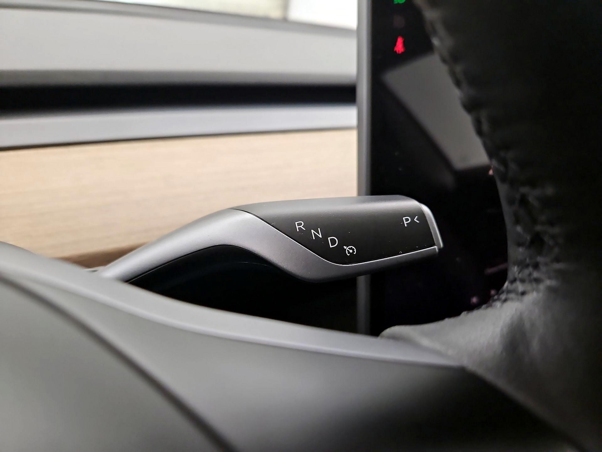 Thumbnail: 2023 Tesla Model 3 - 18
