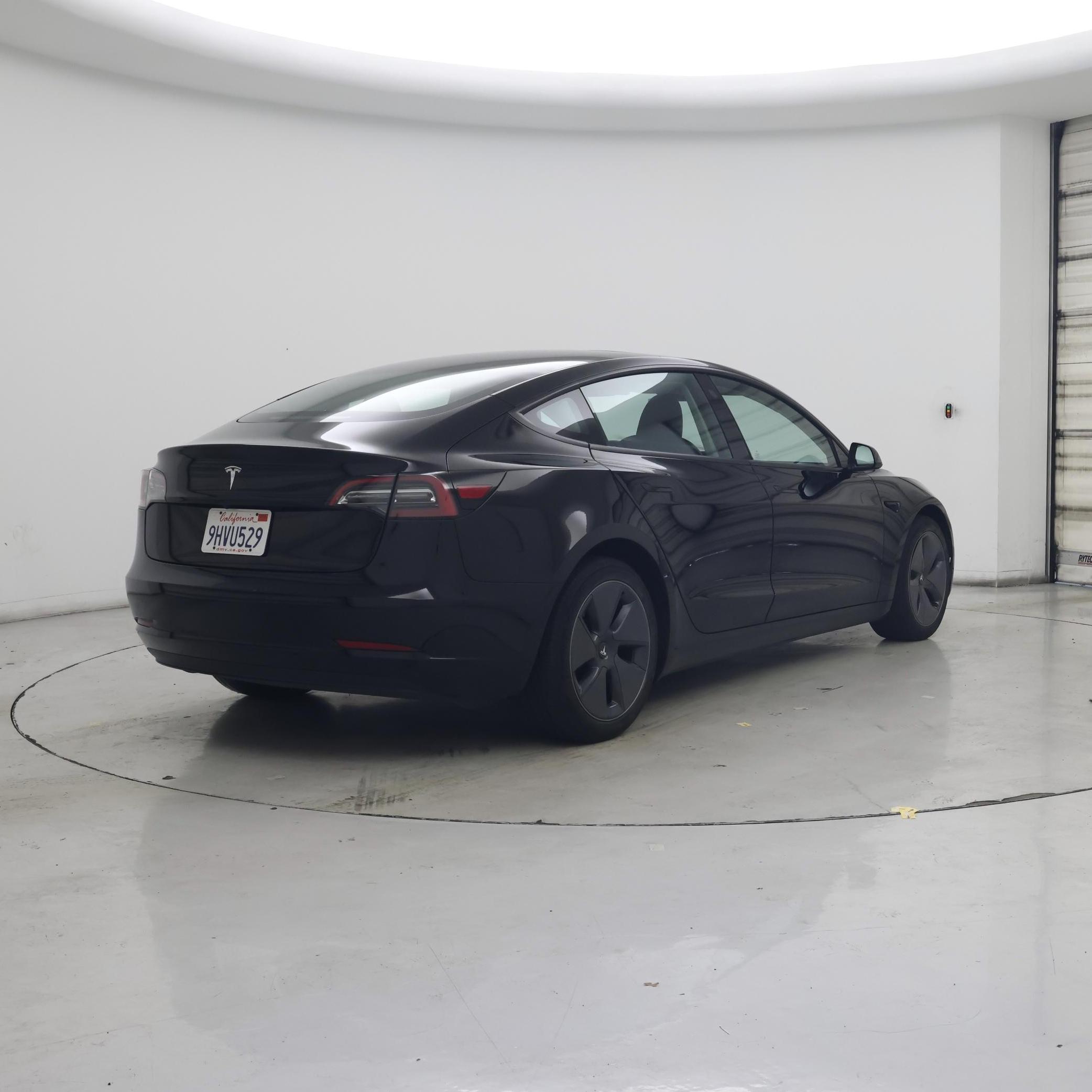 Thumbnail: 2023 Tesla Model 3 - 8