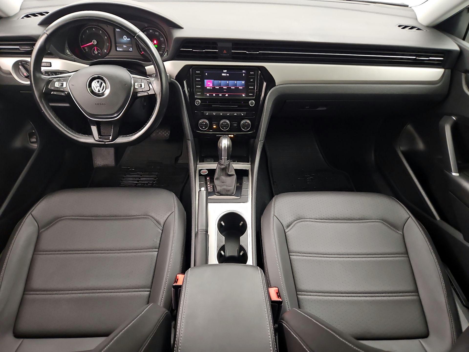 Thumbnail: 2020 Volkswagen Passat - 9