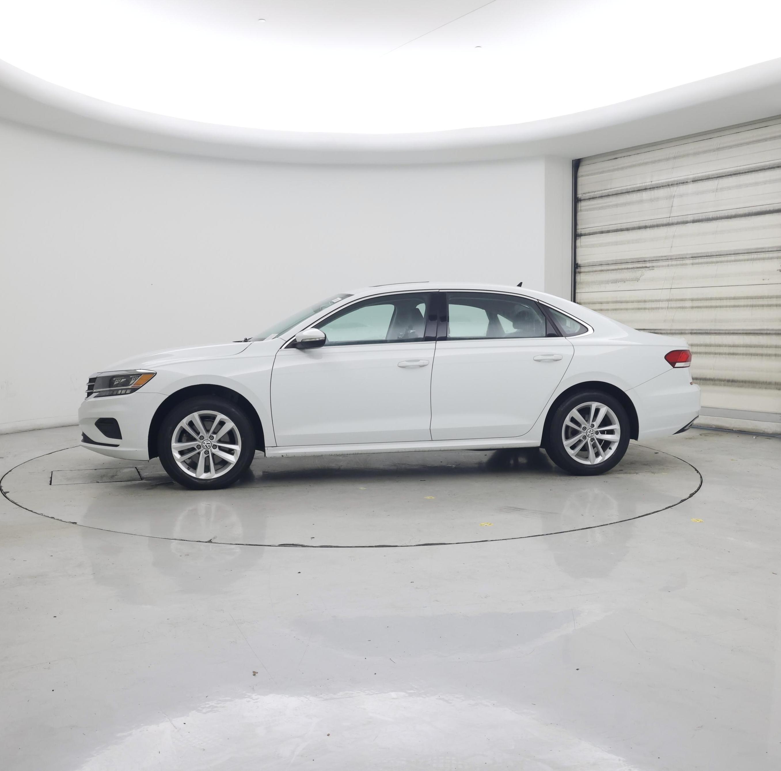 Thumbnail: 2020 Volkswagen Passat - 3