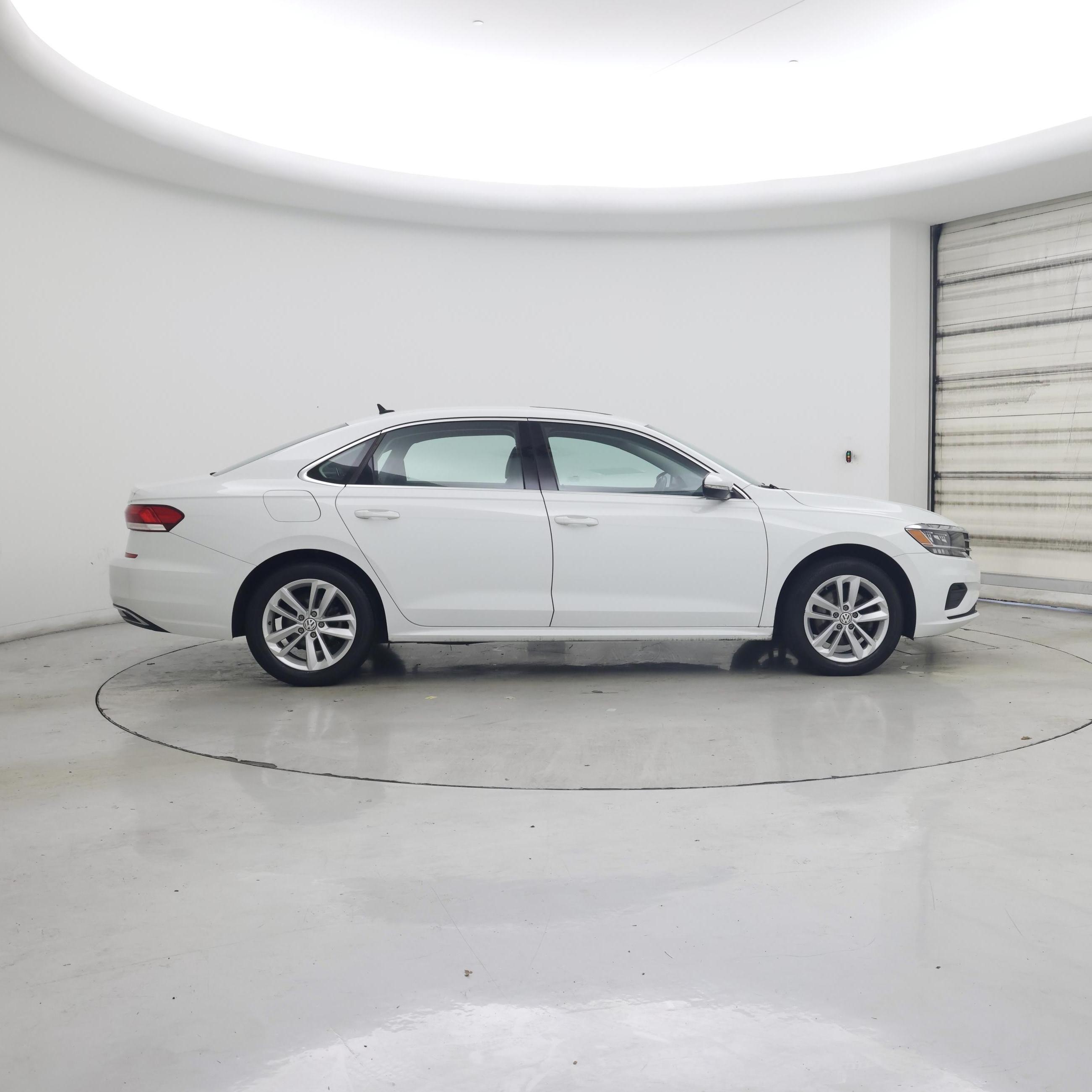 Thumbnail: 2020 Volkswagen Passat - 7