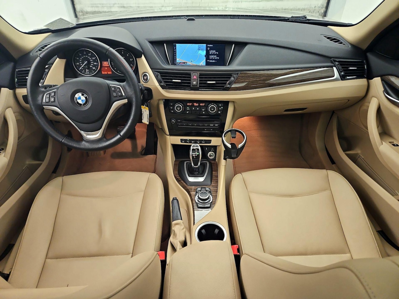 2015 BMW X1 28i - Photo 10