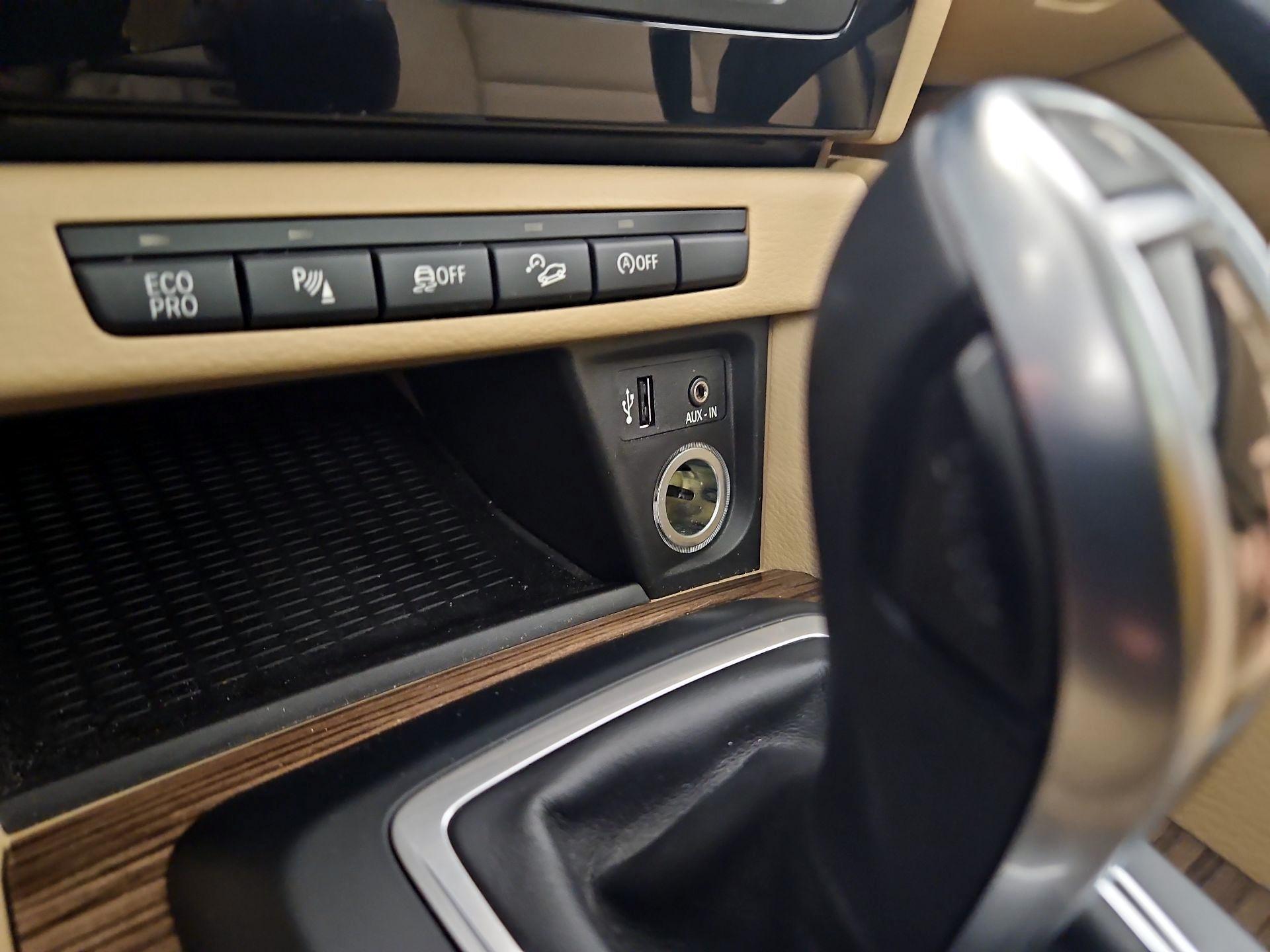 Thumbnail: 2015 BMW X1 - 19