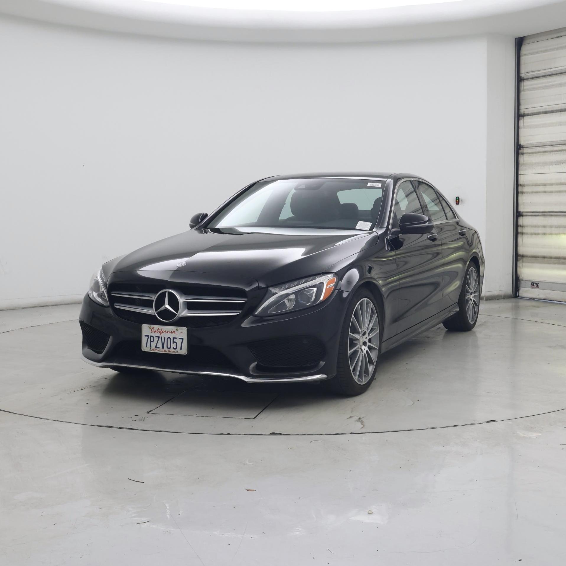 Thumbnail: 2016 Mercedes-Benz C-Class - 4