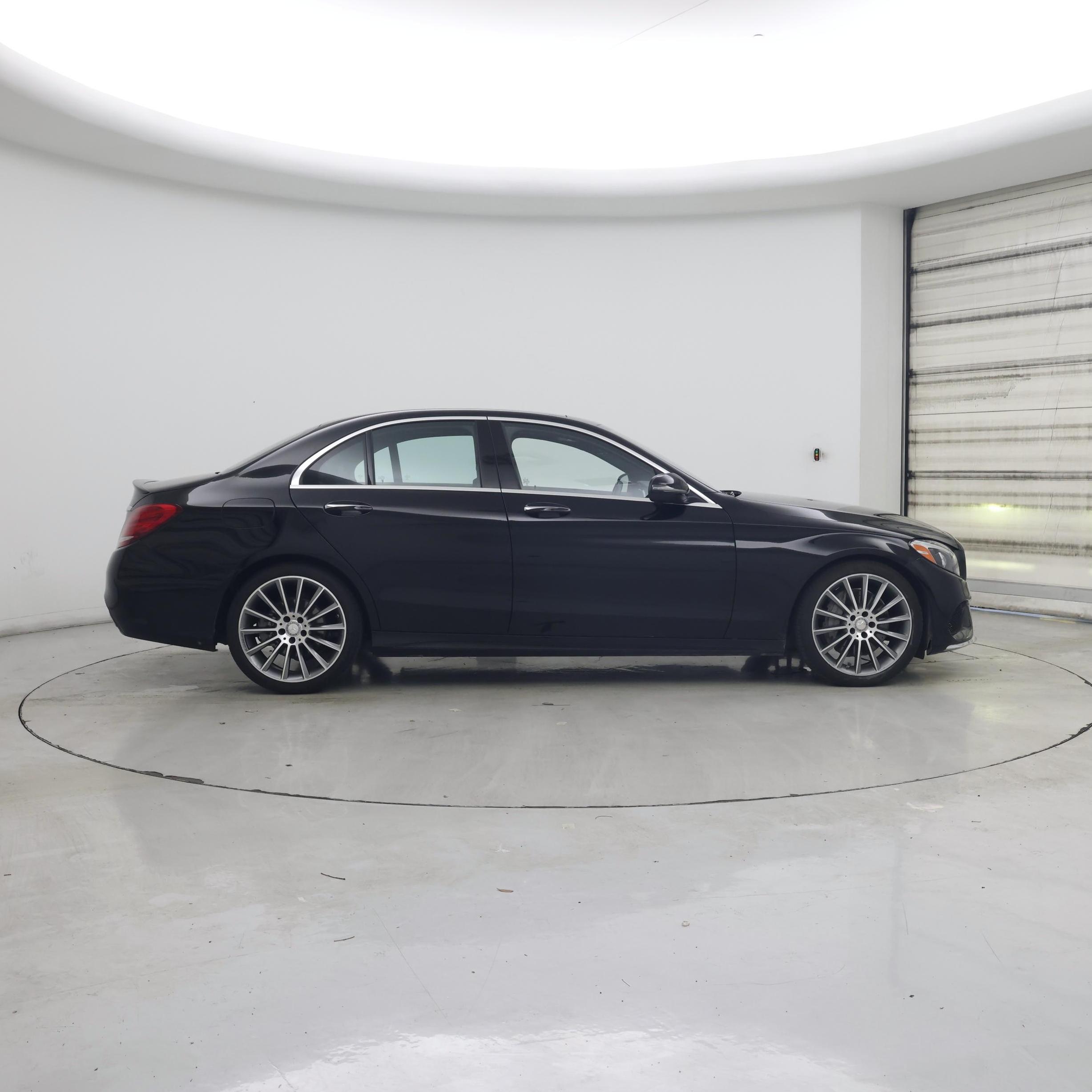 Thumbnail: 2016 Mercedes-Benz C-Class - 7