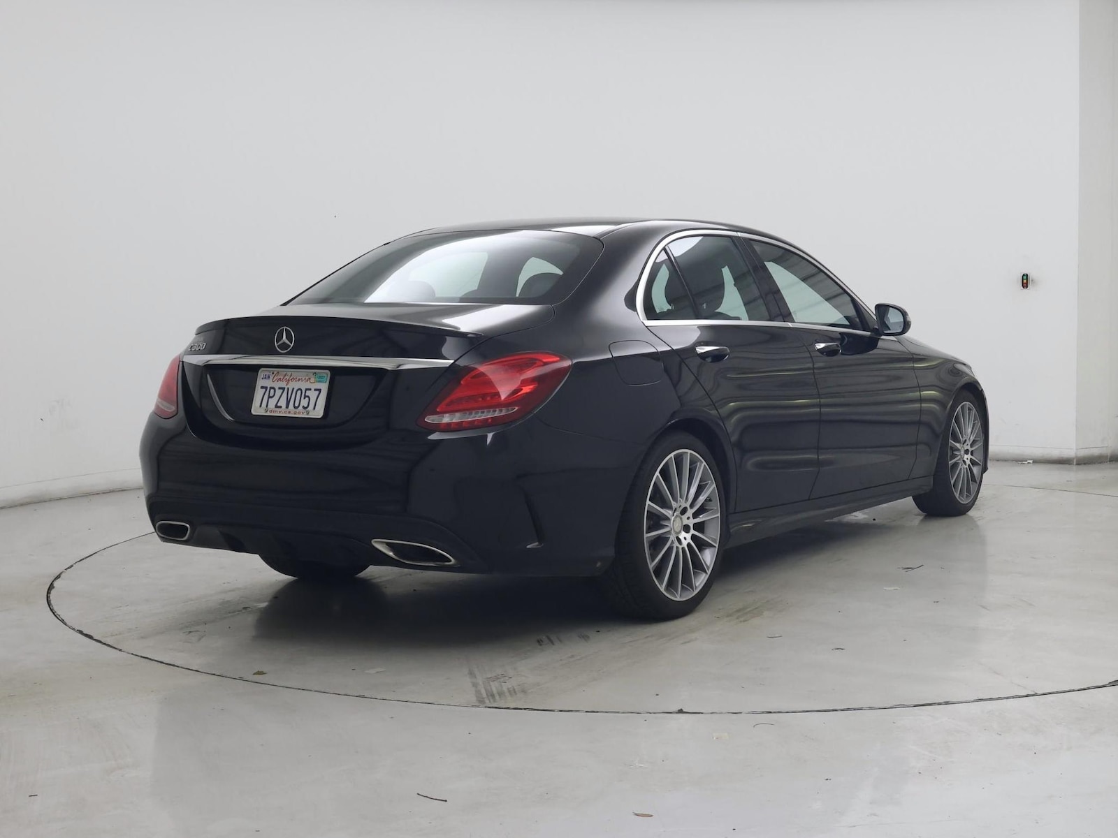 2016 Mercedes-Benz C-Class C300 - Photo 9