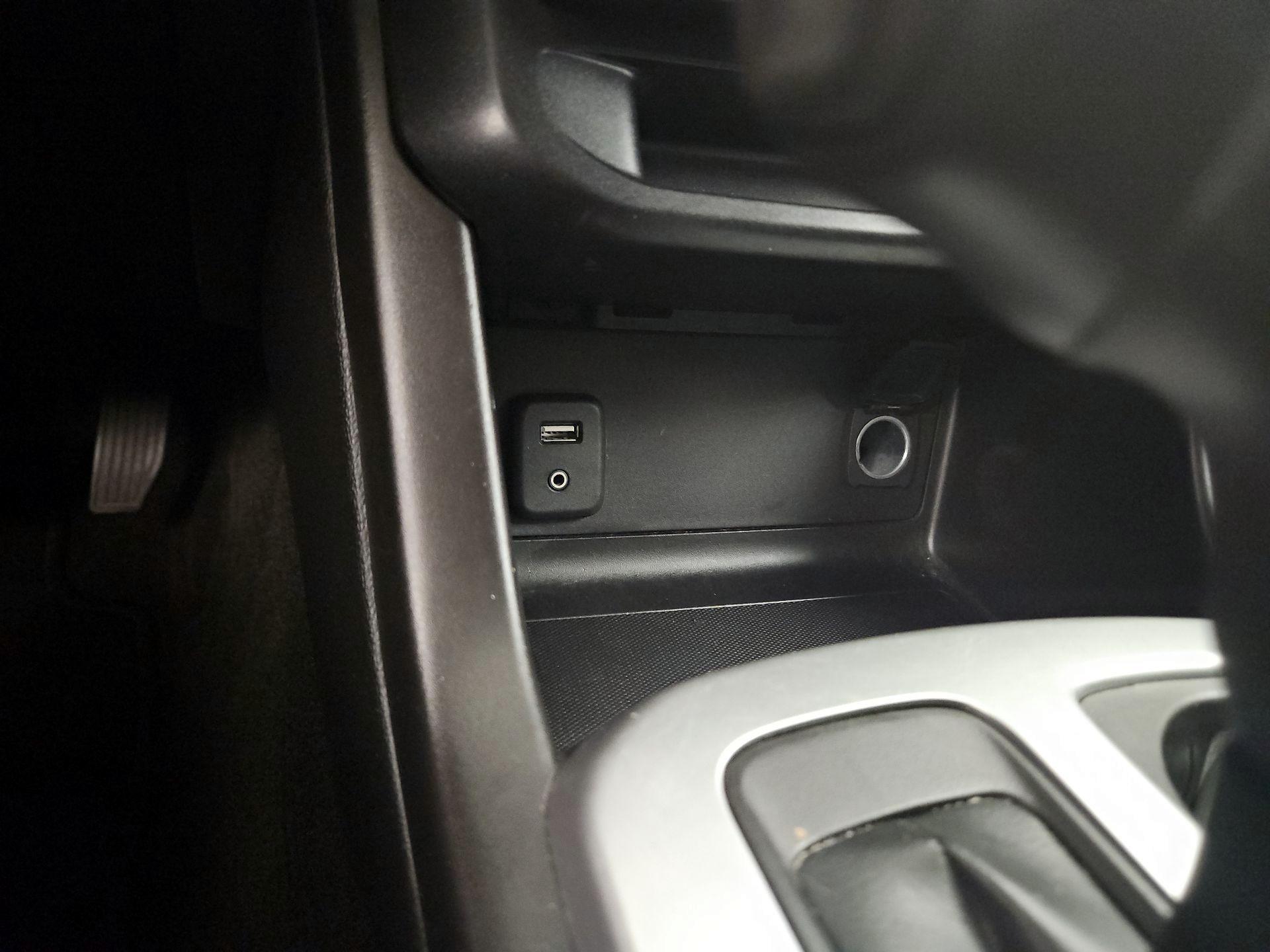 Thumbnail: 2016 Chevrolet Colorado - 17