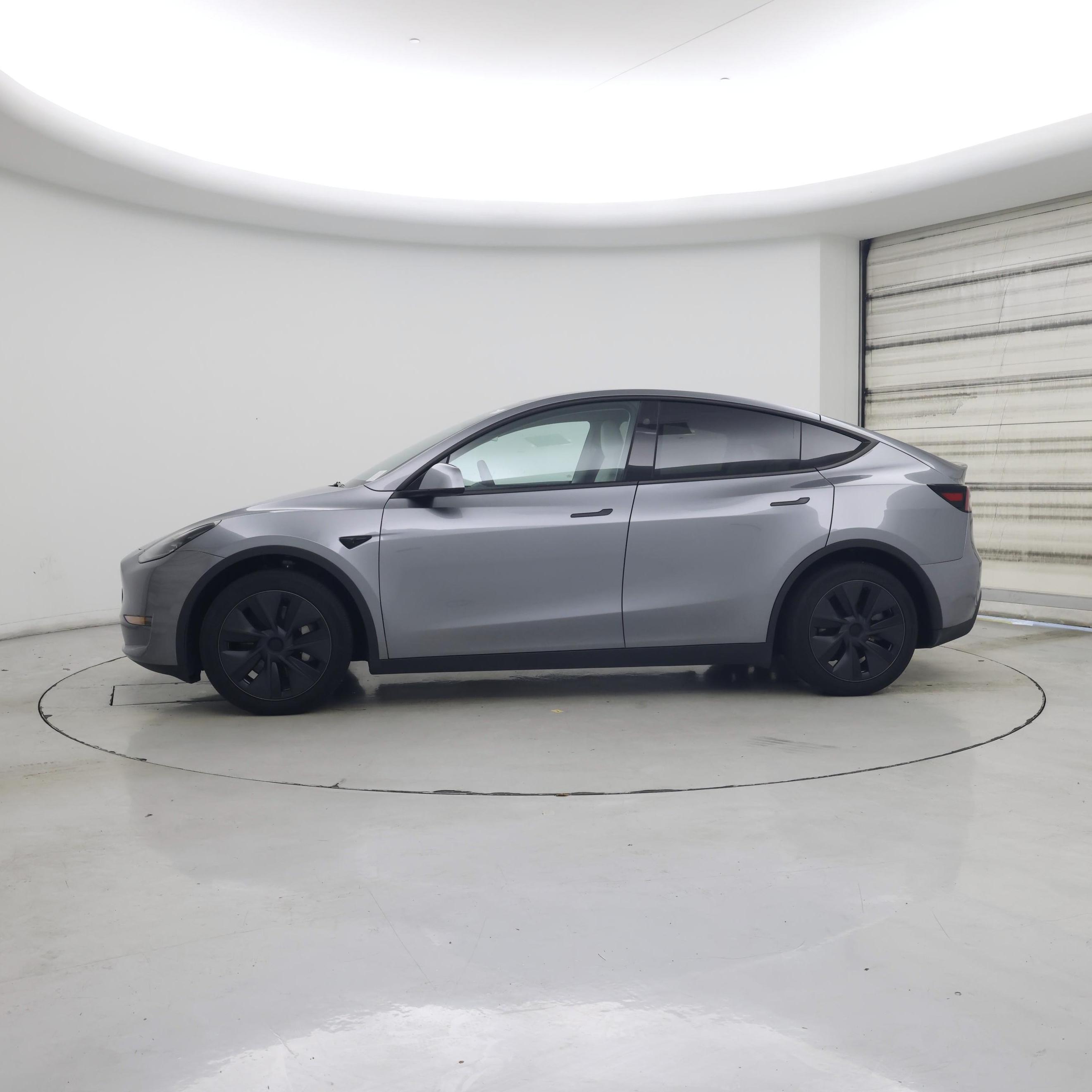 Thumbnail: 2024 Tesla Model Y - 3
