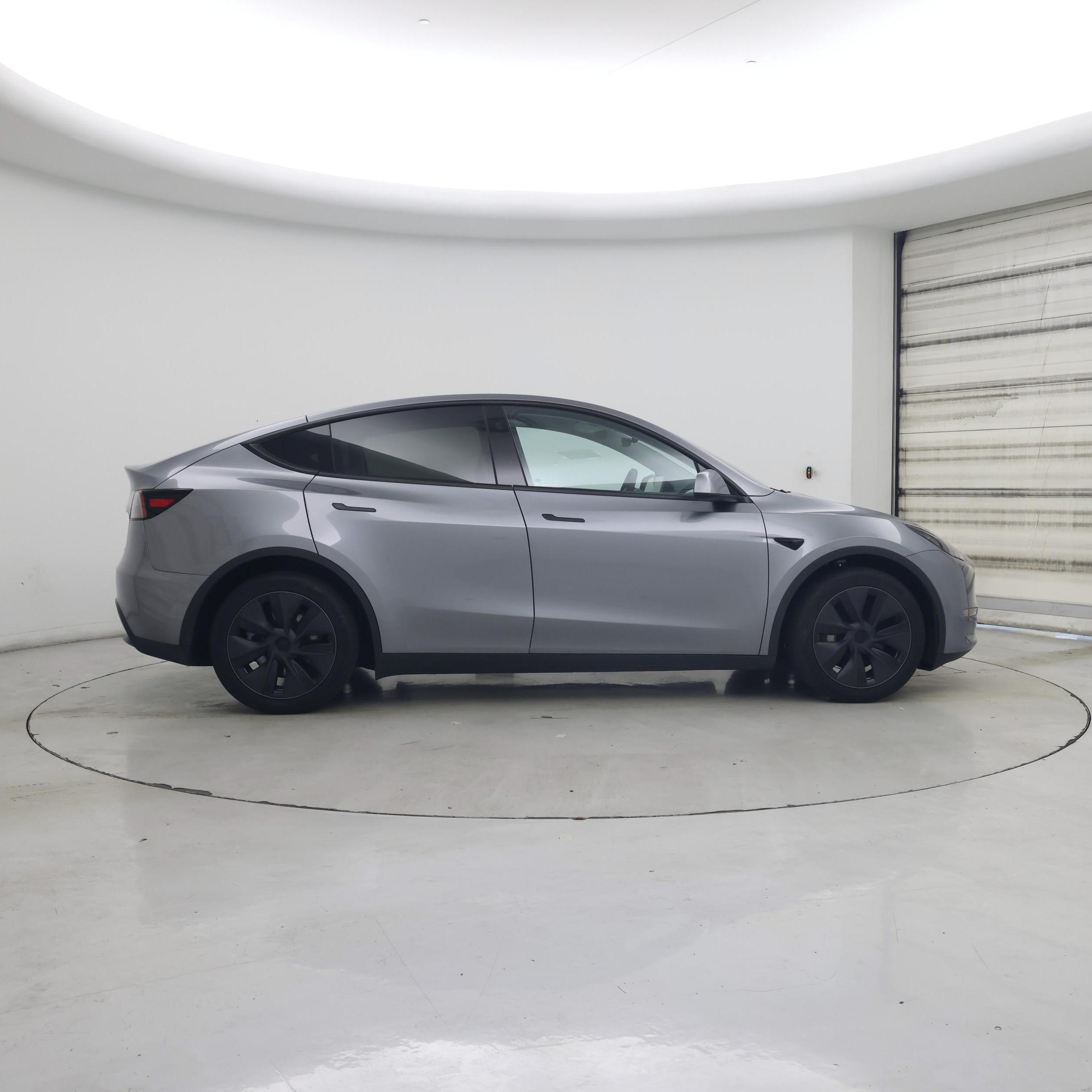 Thumbnail: 2024 Tesla Model Y - 7