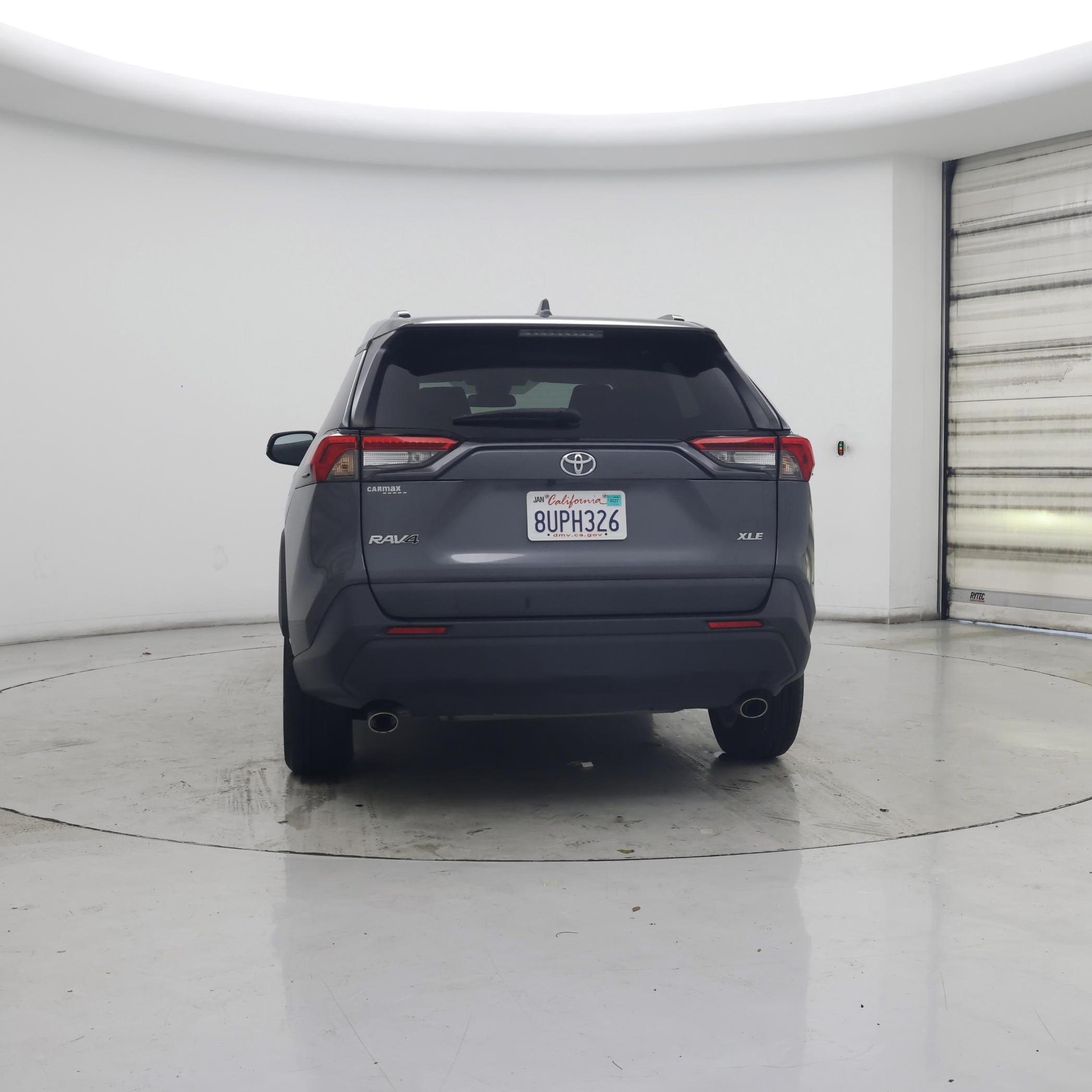 Thumbnail: 2021 Toyota RAV4 - 6