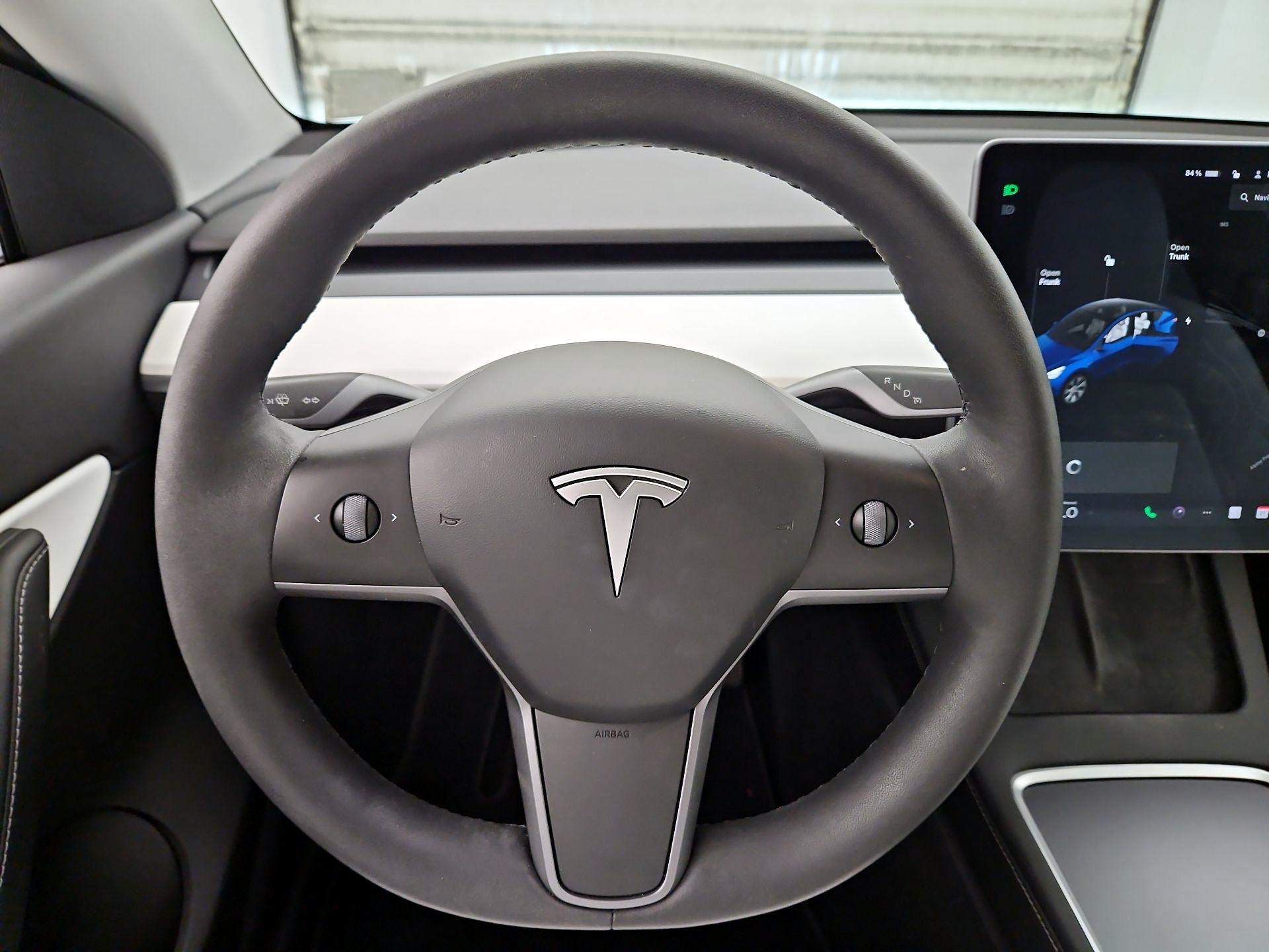 Thumbnail: 2022 Tesla Model Y - 10