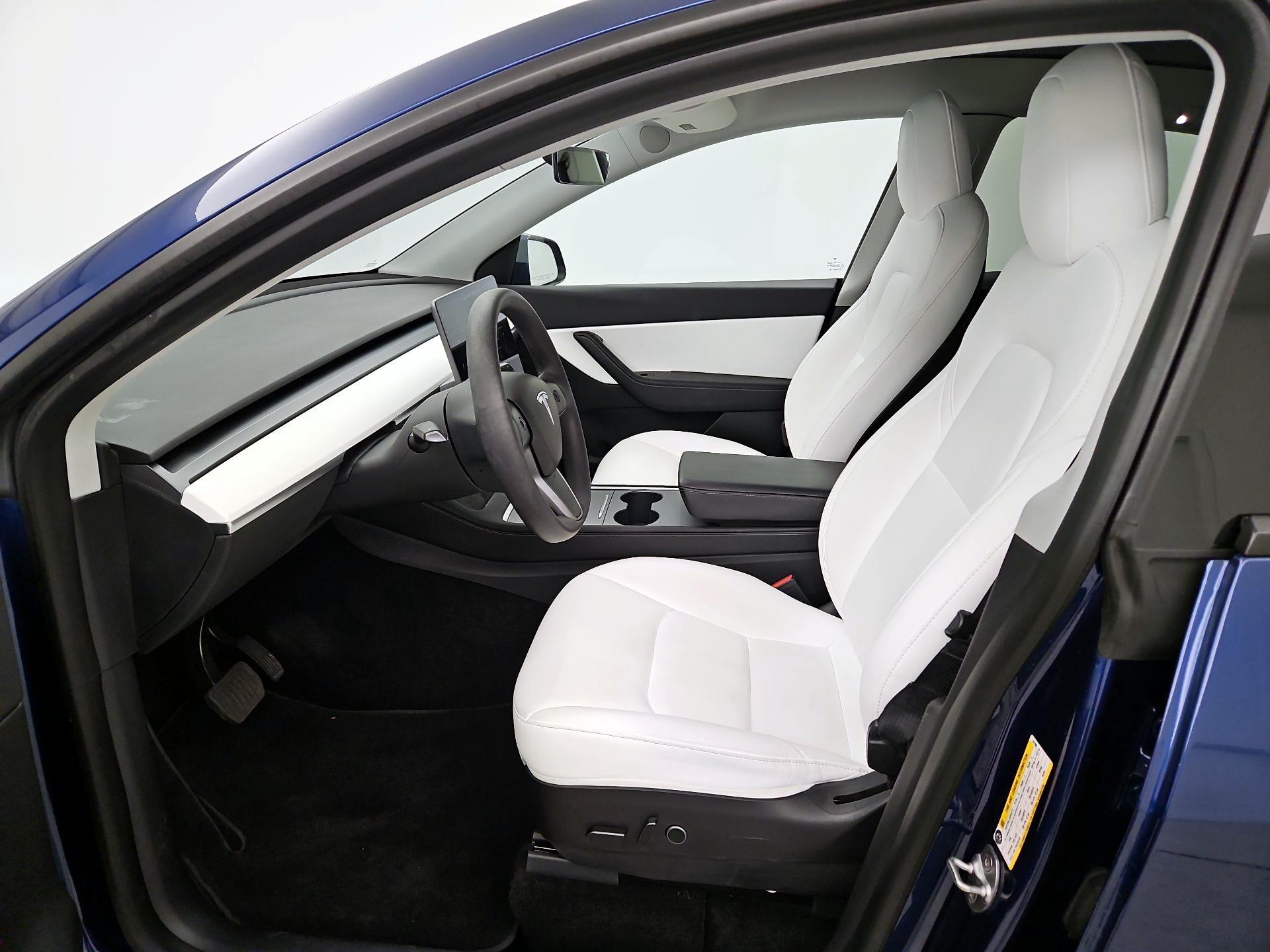 Thumbnail: 2022 Tesla Model Y - 11
