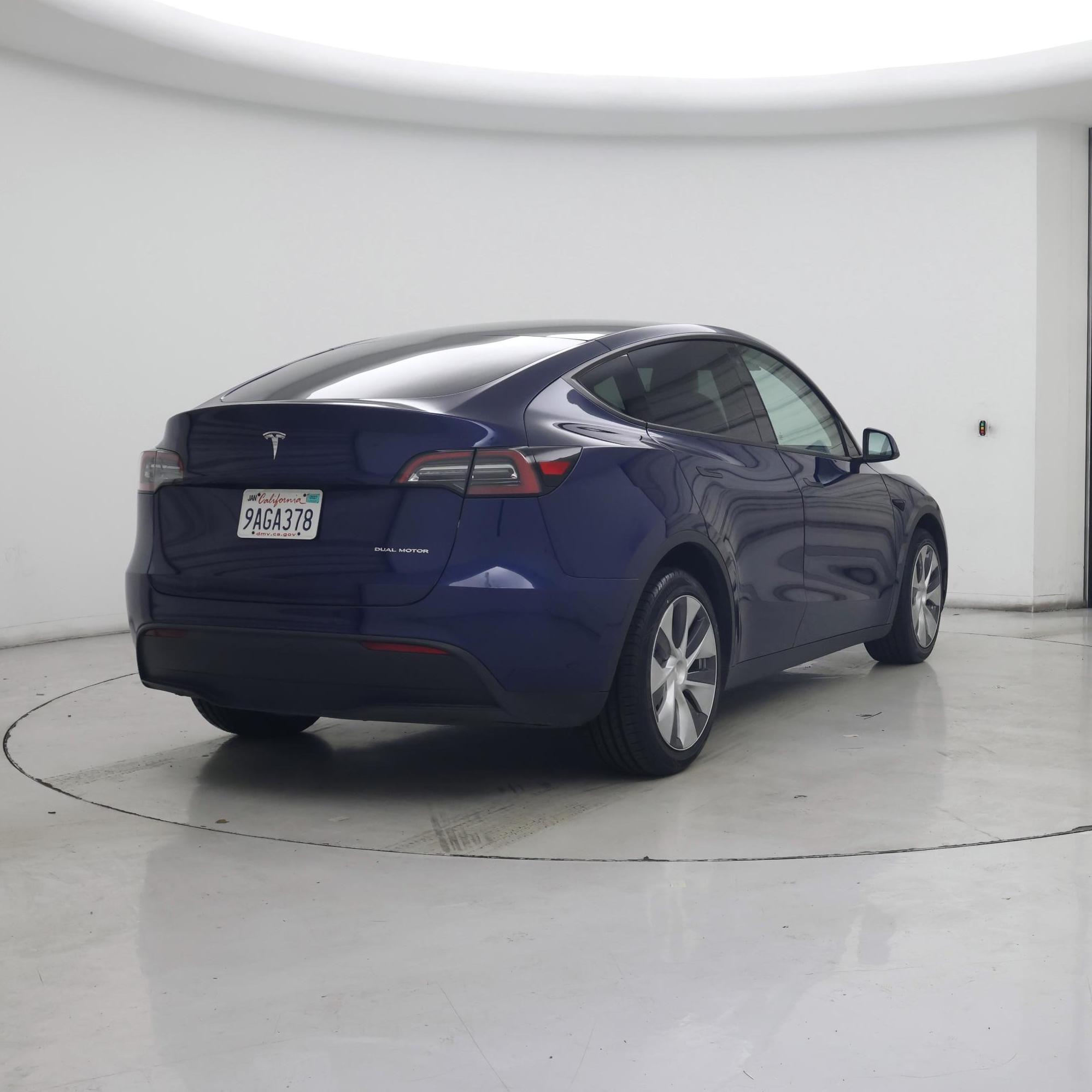 Thumbnail: 2022 Tesla Model Y - 8