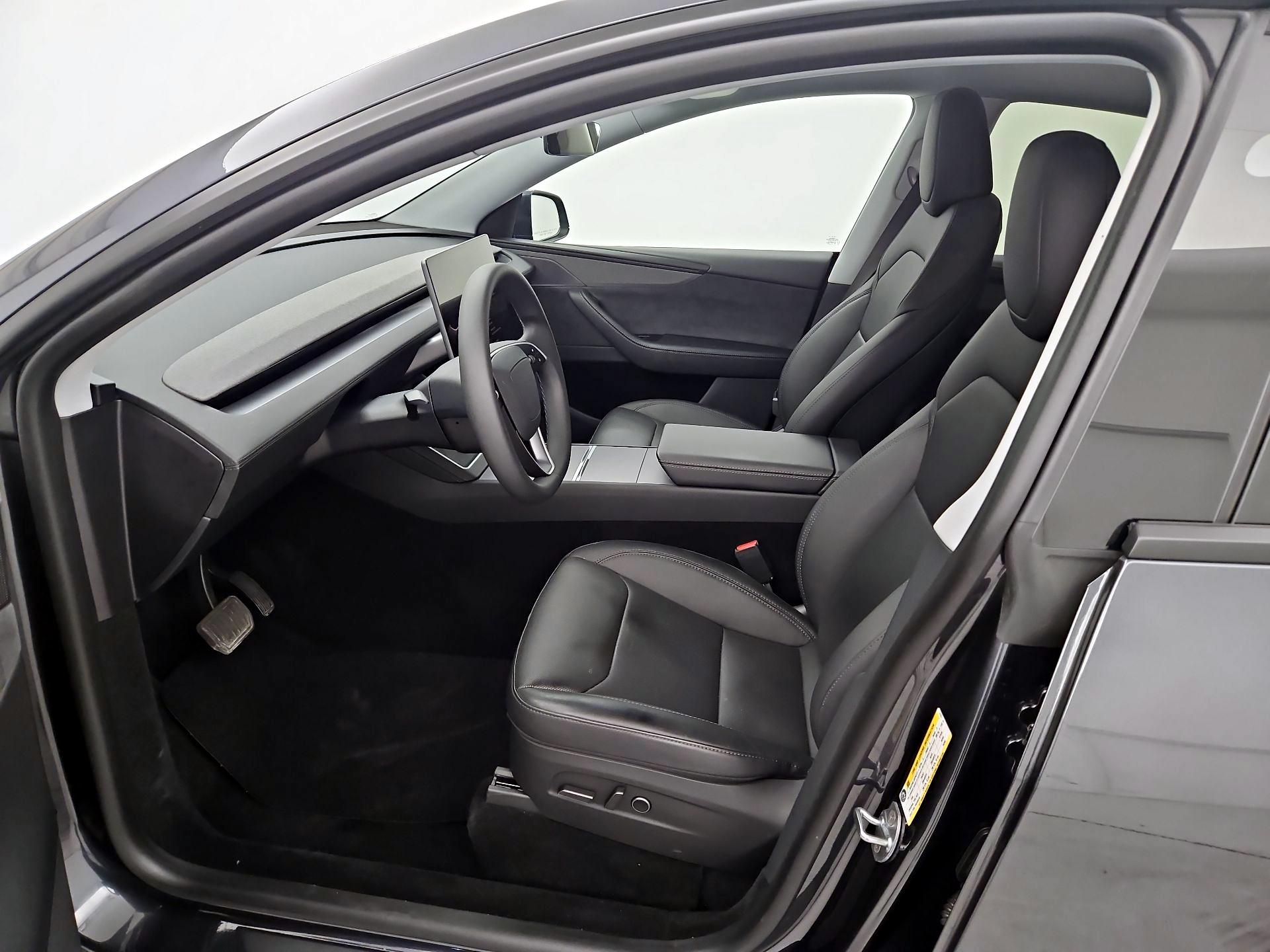 Thumbnail: 2026 Tesla Model Y - 11
