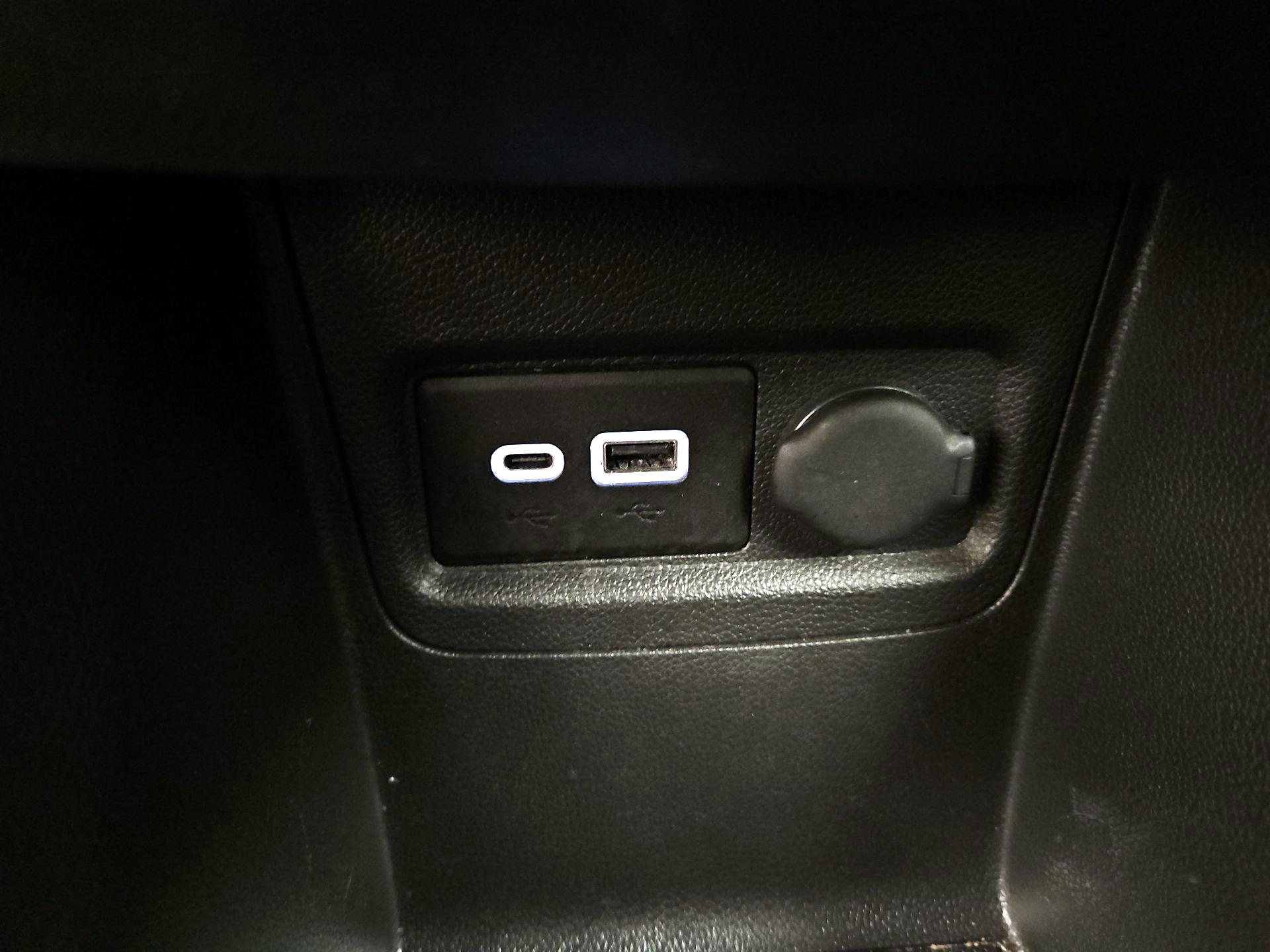 Thumbnail: 2021 Chevrolet Spark - 18
