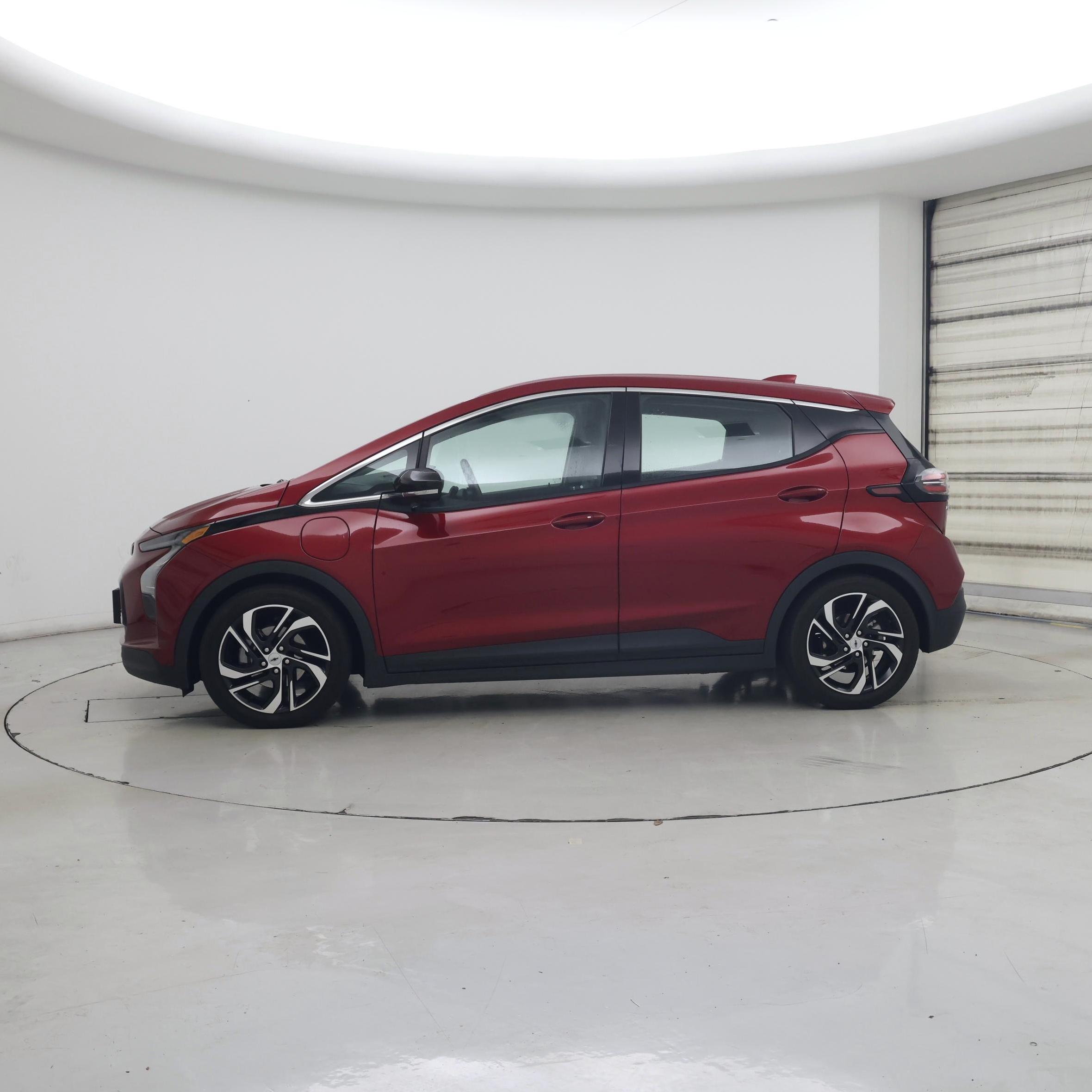 Thumbnail: 2022 Chevrolet Bolt EV - 3