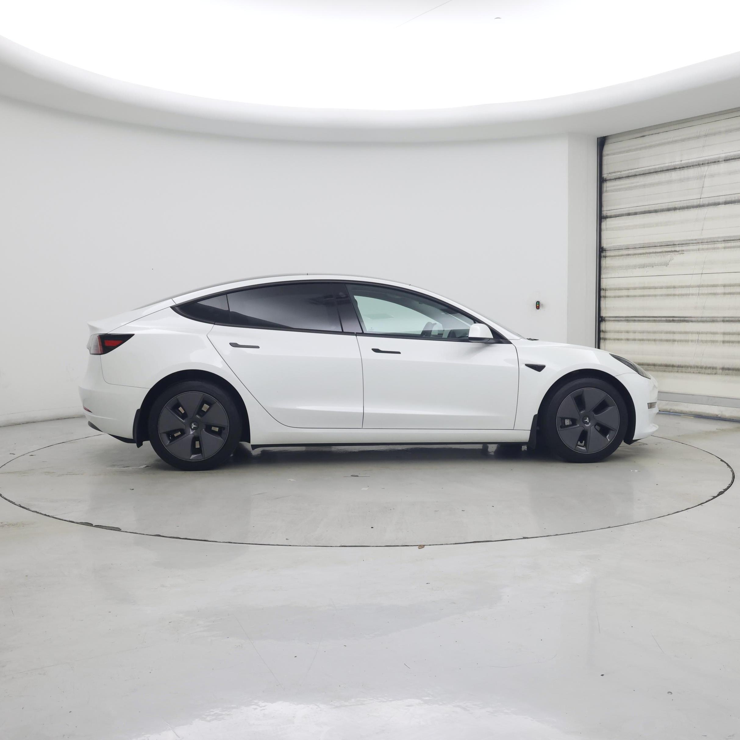 Thumbnail: 2023 Tesla Model 3 - 7