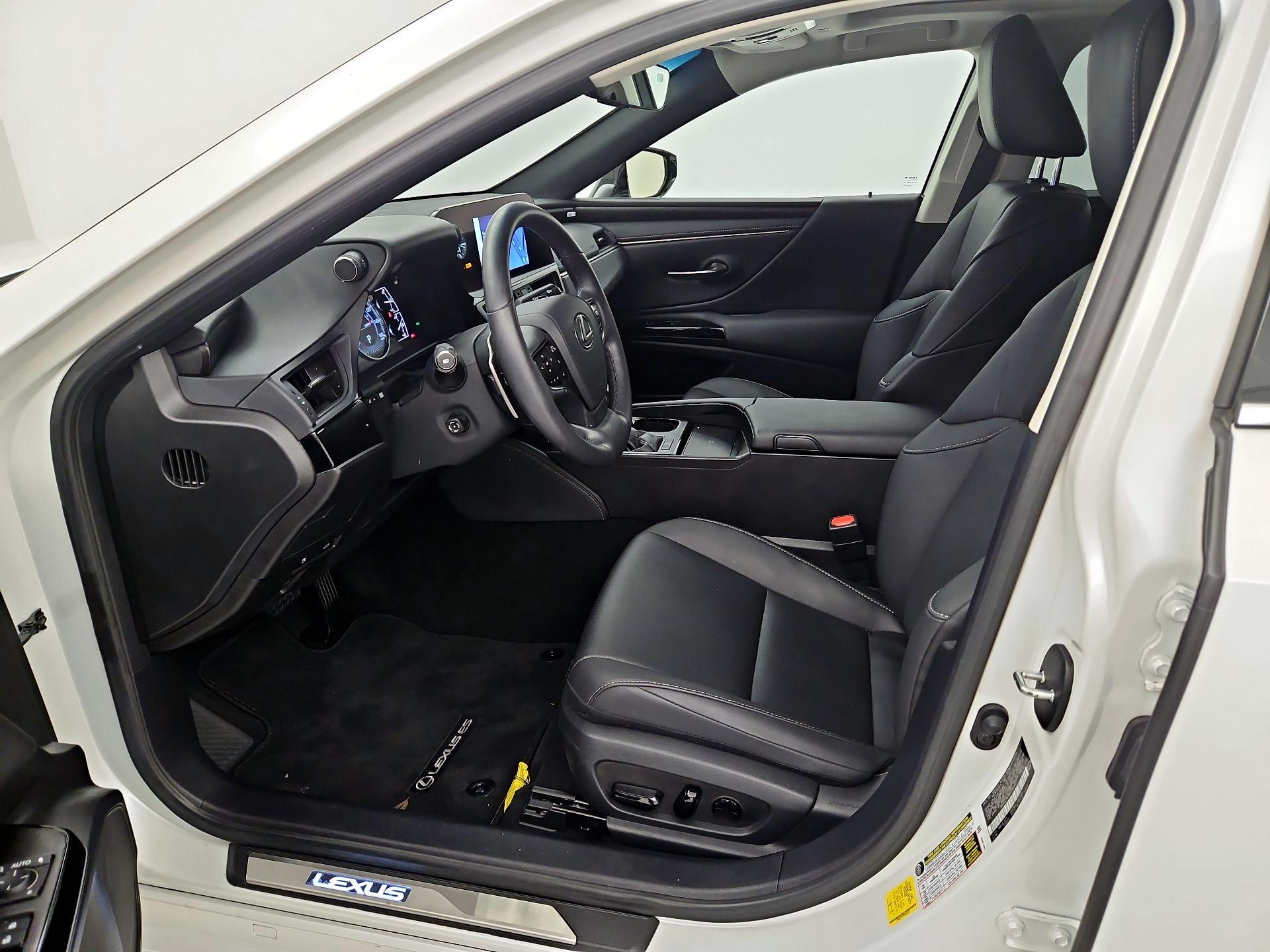 Thumbnail: 2023 Lexus ES - 11